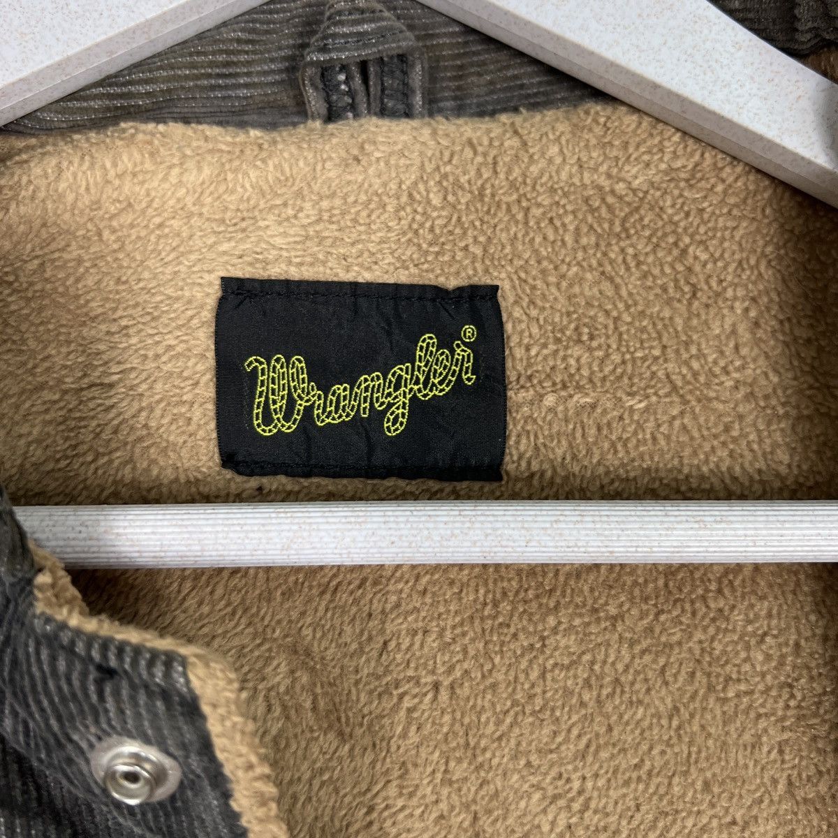 Wrangler 🔥 WRANGLER CORDUROY TRUCKER JACKET Size US M / EU 48-50 / 2 - 16 Thumbnail