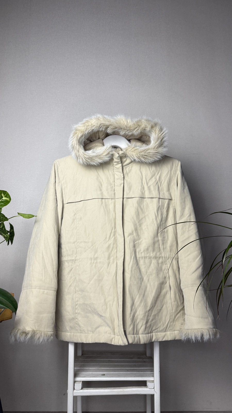 Japanese Brand Next Y2K faux fur jacket Ifsixwasnine LGB Goa style Size US S / EU 44-46 / 1 - 1 Thumbnail