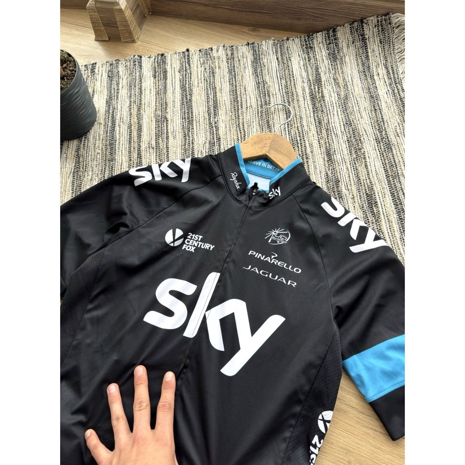 Rapha VINTAGE Rapha Team Sky Cycling Jersey Zip Shirt Mens M Black Jersey Logo 90s City Classic Designer Streetwear Cycling Sport T-Shirt Mens Size US M / EU 48-50 / 2 - 4 Thumbnail