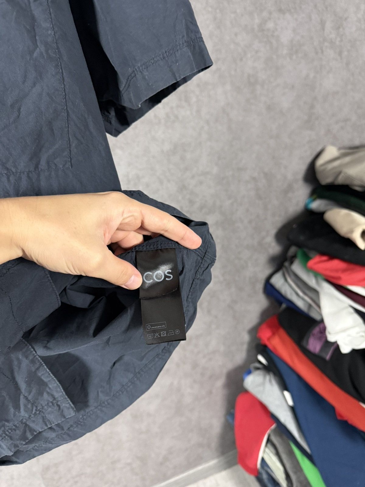Cos COS designer pocket relaxed shirt Size US XL / EU 56 / 4 - 4 Thumbnail