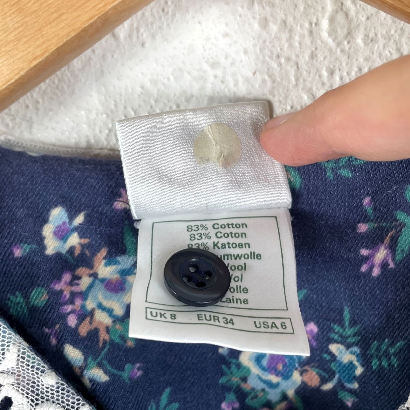 Laura Ashley VINTAGE Laura Ashley Dress Women's Blue Floral Lace A-Line Maxi Long Sleeve 6 44.5" 20" Pit to Pit Casual Wedding Girls? Size M / US 6-8 / IT 42-44 - 7 Thumbnail
