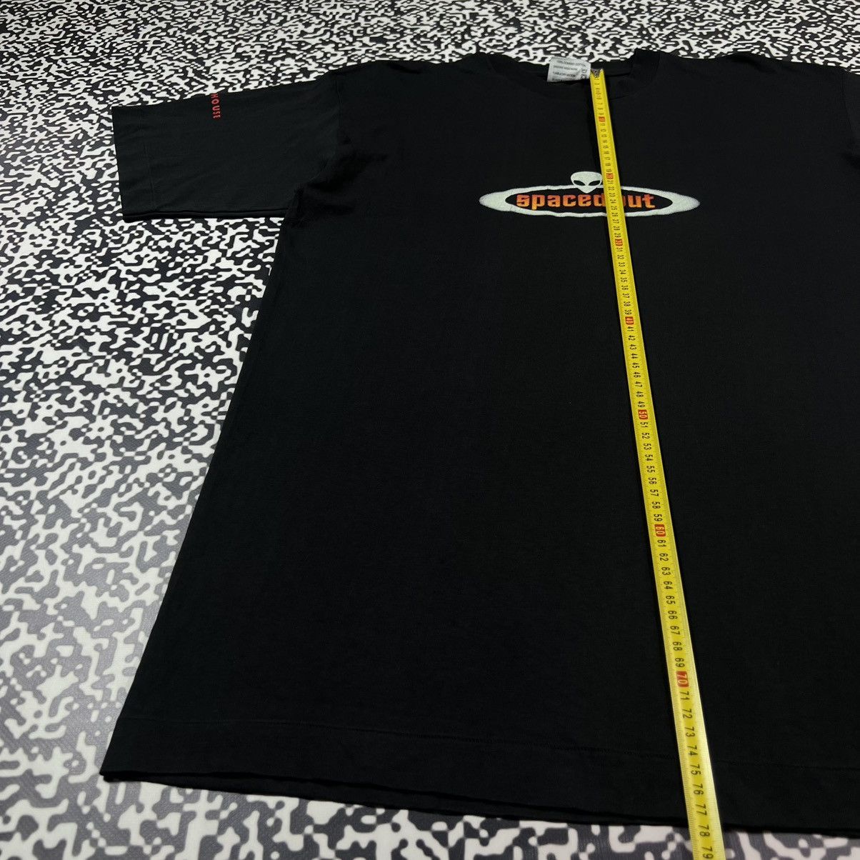 Vintage Vintage 90s Alien Spaced Out Single Stitch USA Boxy T-shirt Size US XL / EU 56 / 4 - 15 Thumbnail