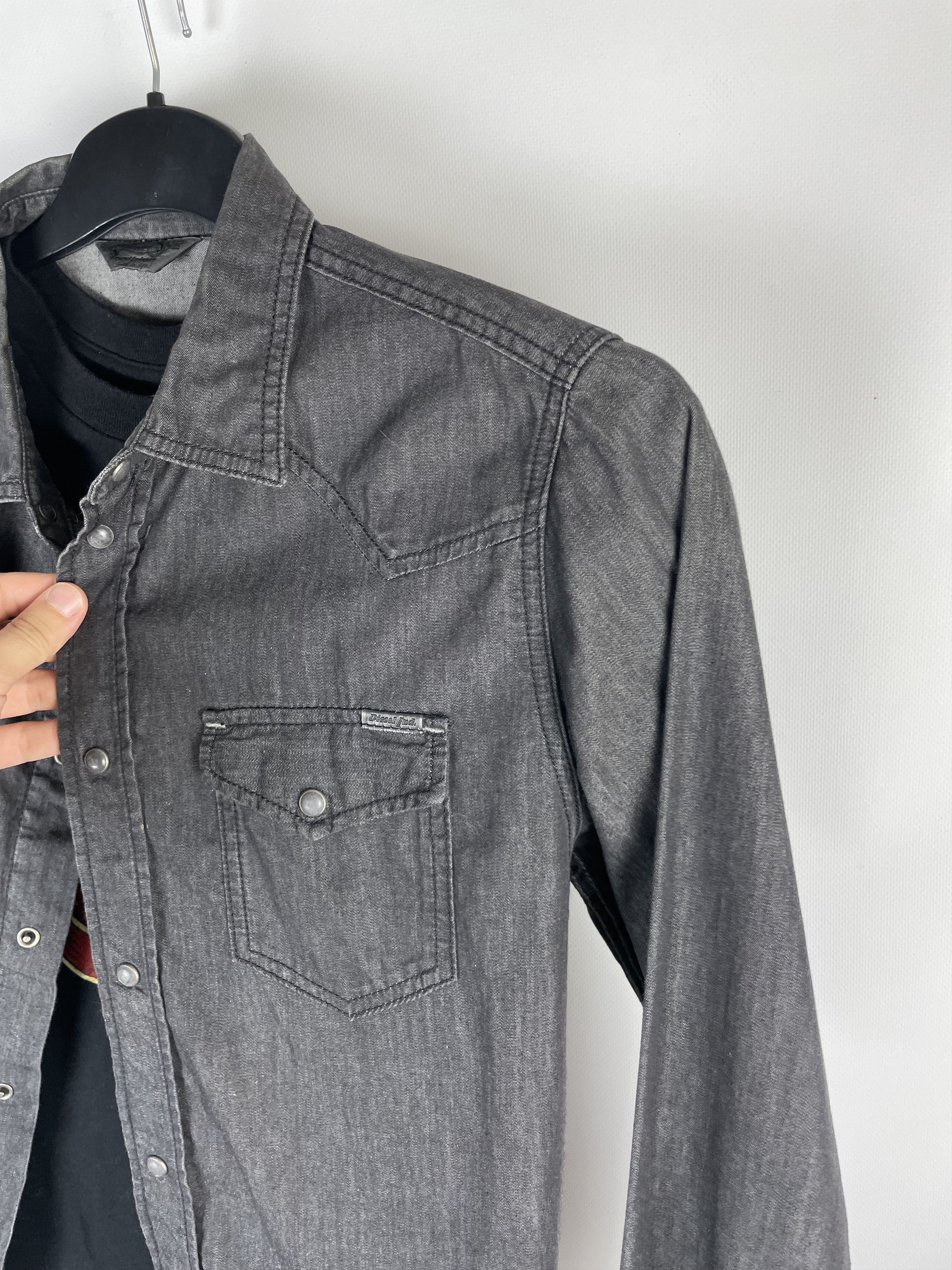 Diesel Diesel Vintage Mens Denim Shirt Size US L / EU 52-54 / 3 - 3 Thumbnail