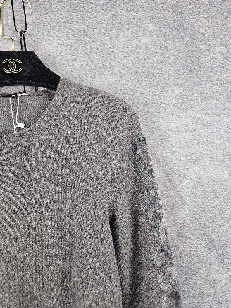Chanel Chanel Round-neck wool sweater Size XS / US 0-2 / IT 36-38 - 4 Thumbnail