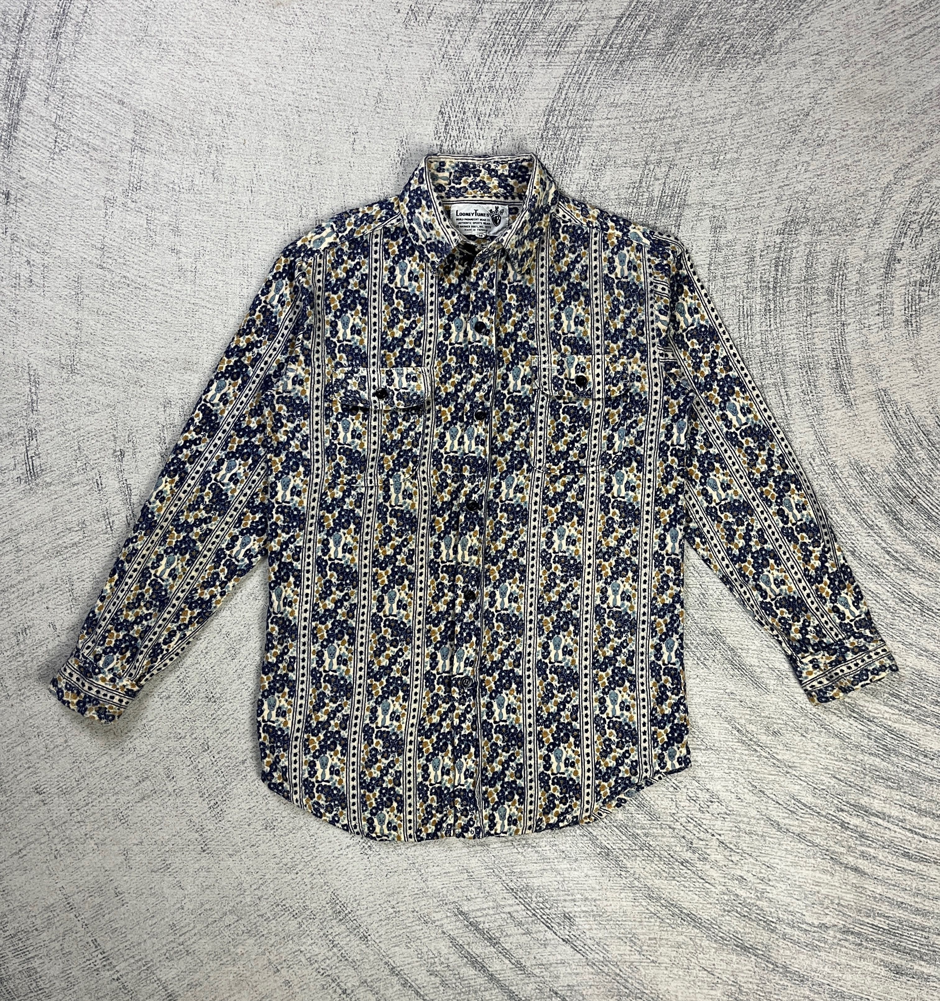 Vintage Vintage 70s Looney Tunes Tweety All Over Print Shirt Size M / US 6-8 / IT 42-44 - 1 Thumbnail