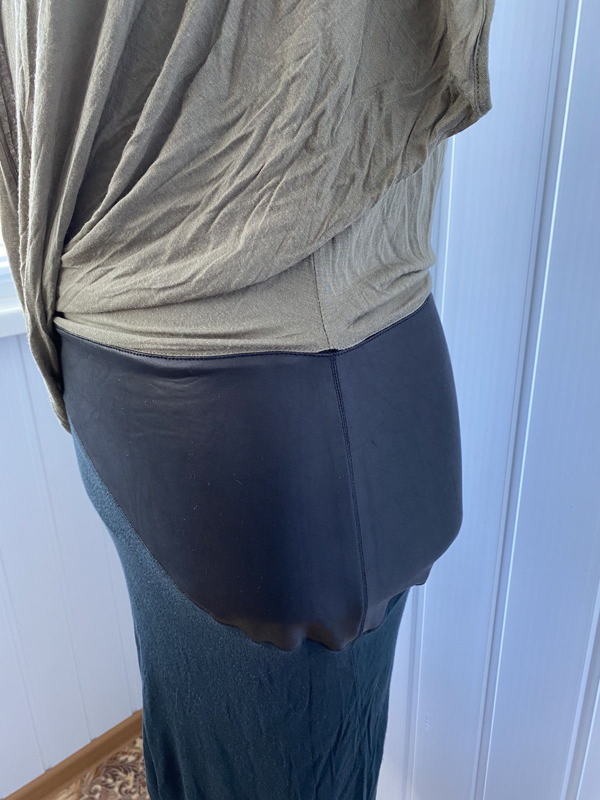 Helmut Lang Helmut Lang Asymmetrical Micro Modal Dress Size M Size M / US 6-8 / IT 42-44 - 5 Thumbnail