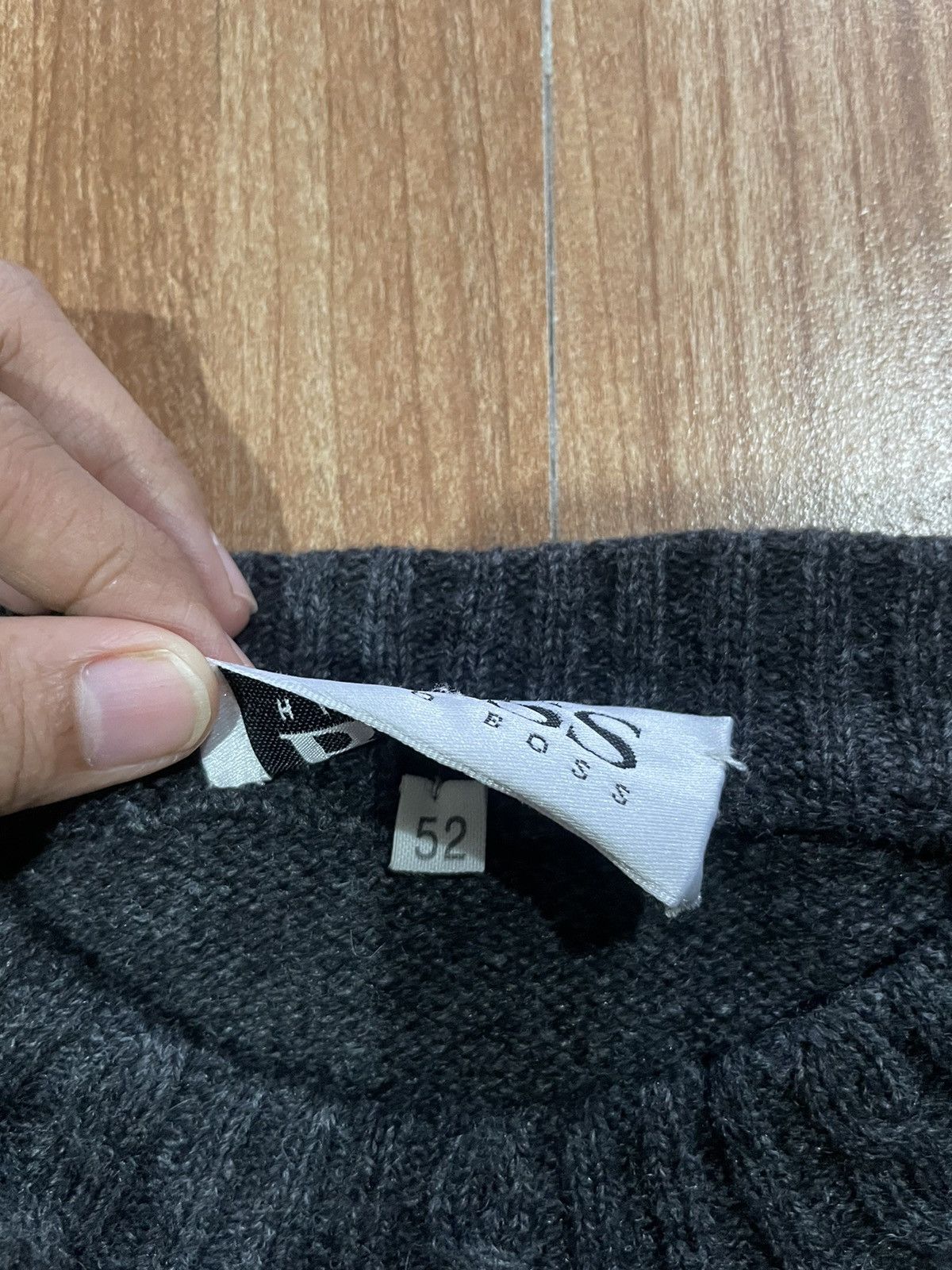 Hugo Boss Hugo Boss Sweatshirt Size US L / EU 52-54 / 3 - 5 Thumbnail
