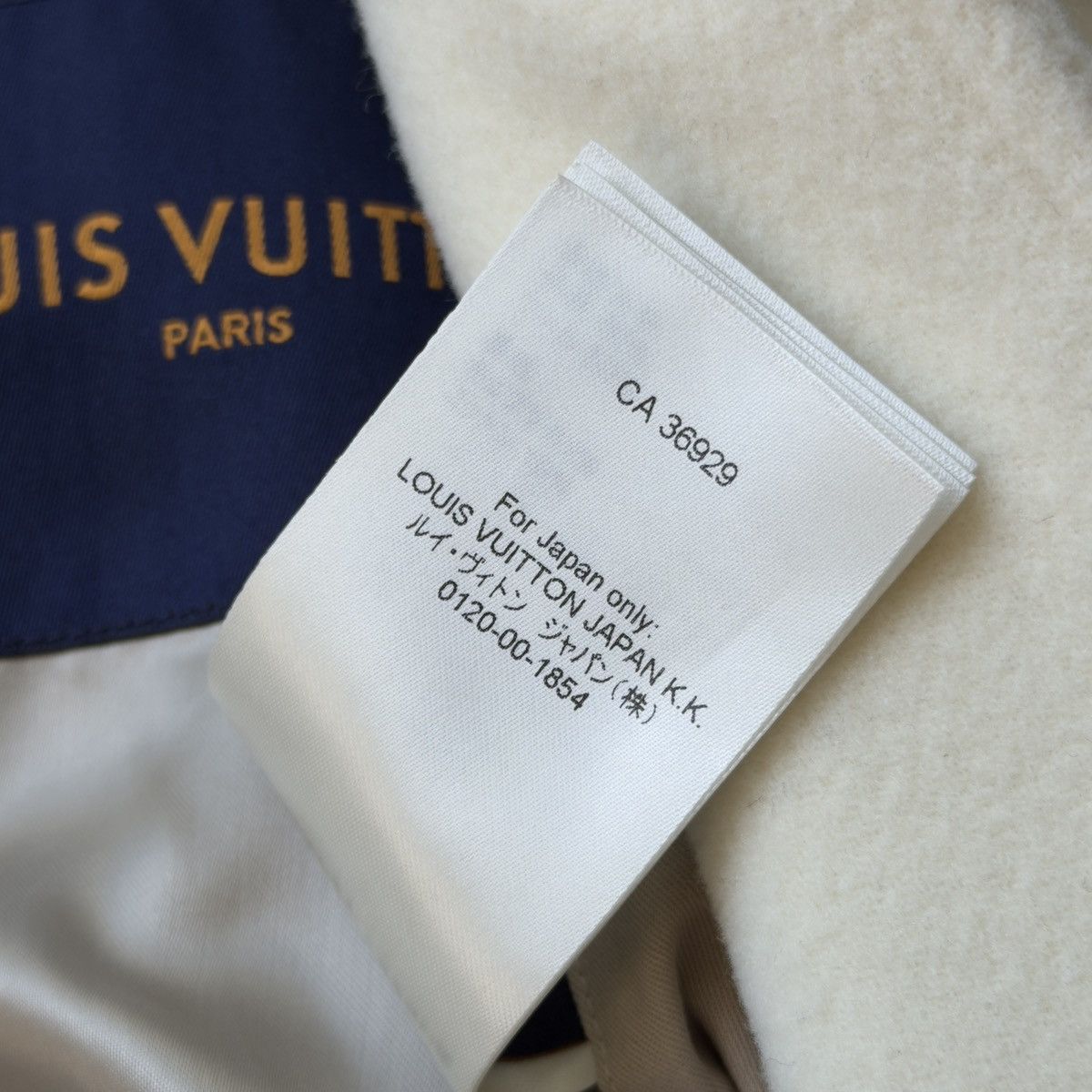 Louis Vuitton LOUIS VUITTON x VIRGIL ABLOH LEATHER VARSITY JACKET Size US M / EU 48-50 / 2 - 11 Thumbnail