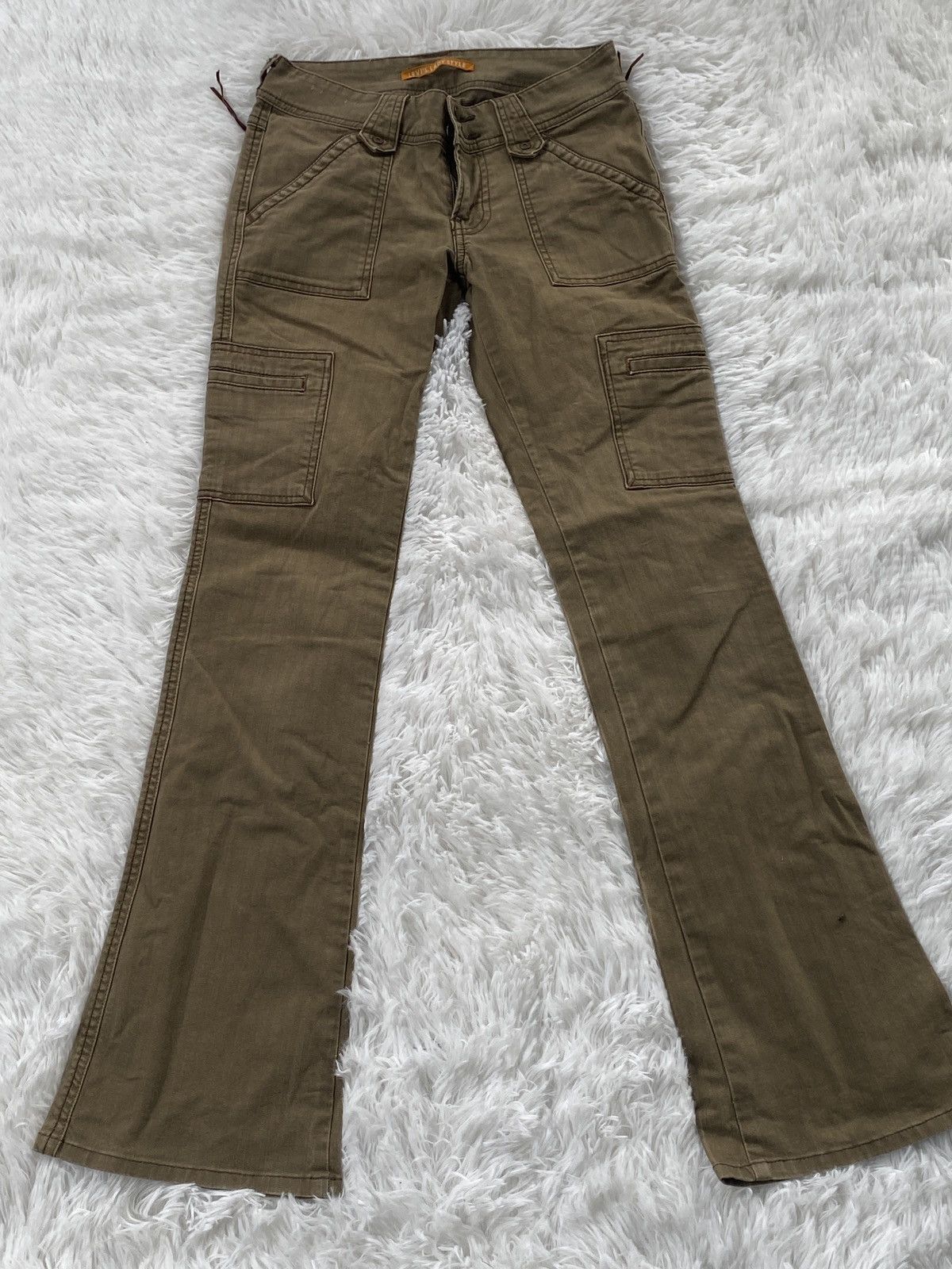 Levi's 🔥HOT LADY🔥 Levi’s Lady style cargo jeans bootcut Size 26" / US 2 / IT 38 - 1 Thumbnail