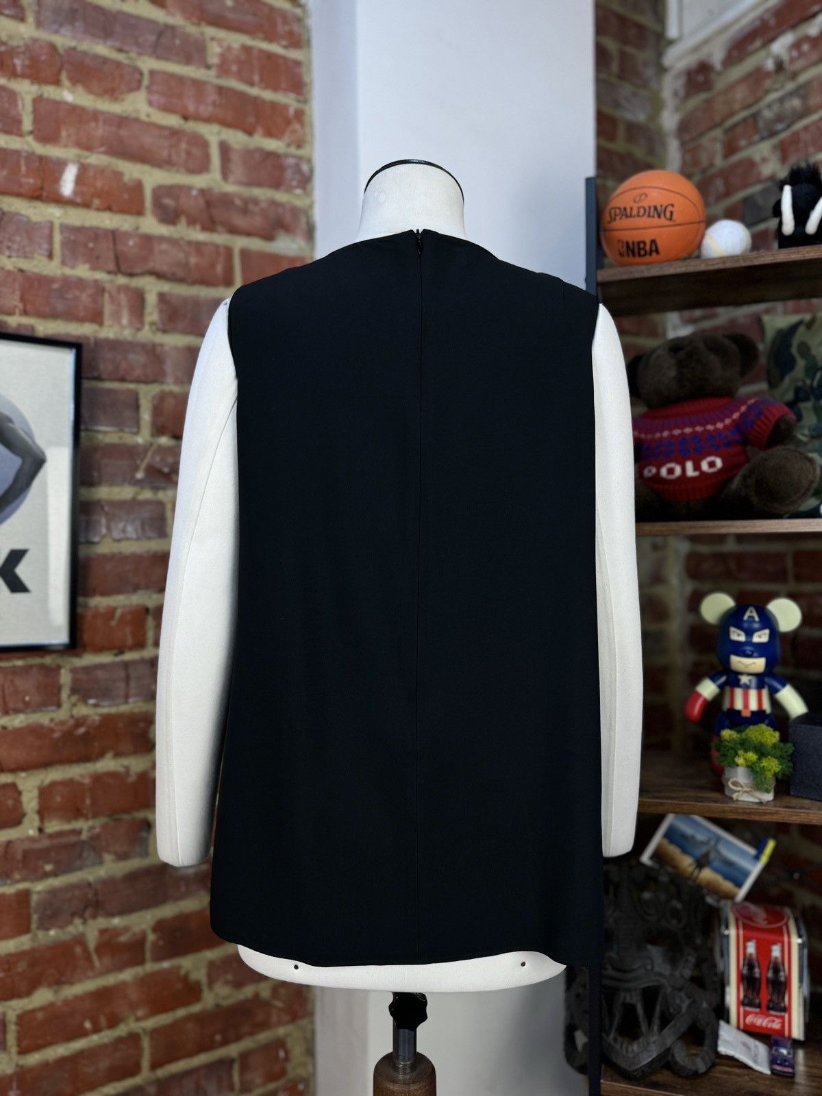 Akris × Designer AKRIS Punto Black Mesh Lace York Sleeveless Blouse Top Tank Size M / US 6-8 / IT 42-44 - 5 Thumbnail