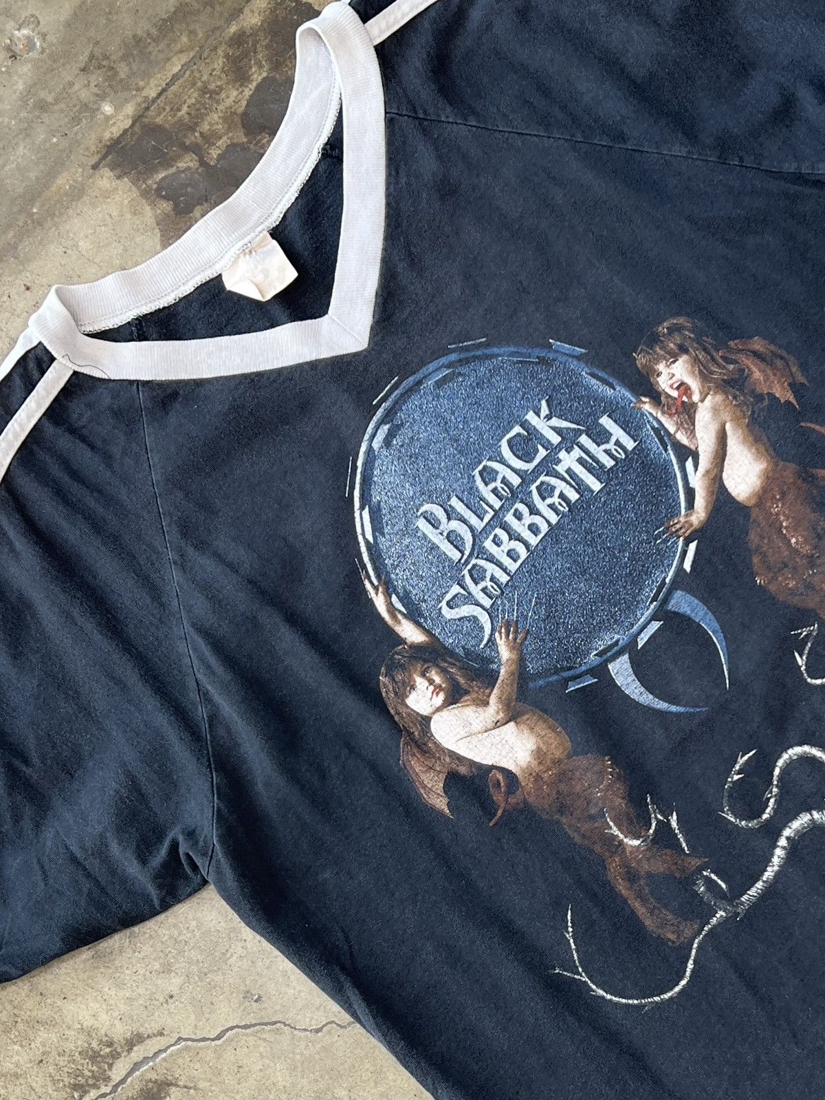 Band Tees Vintage Black Sabbath Reunion Tour Band Cronies V-neck 