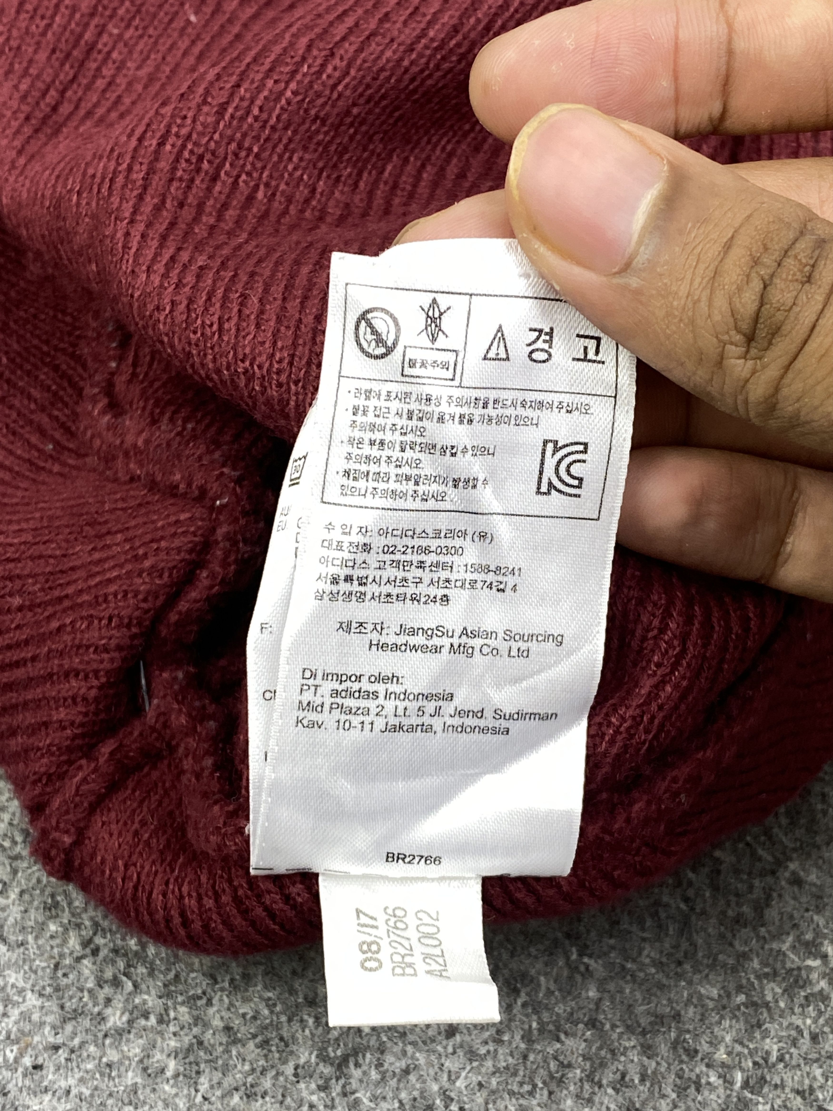 Adidas Vintage Adidas Beanie / Winter Hat / Snow Cap BA0127 Size ONE SIZE - 10 Thumbnail
