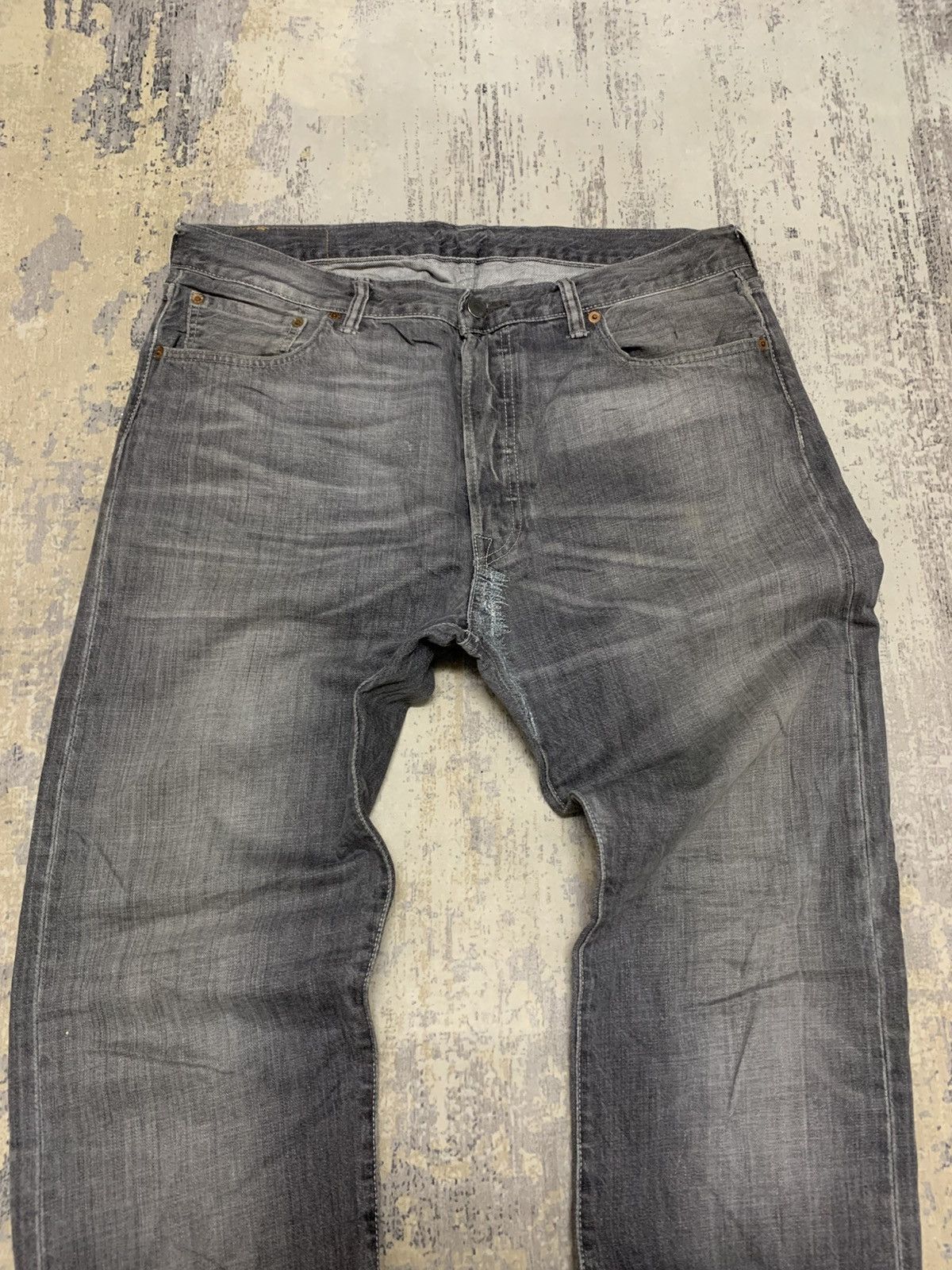 Levi's vintage levi's 501 distressed denim jeans W37 Size US 37 - 2 Thumbnail