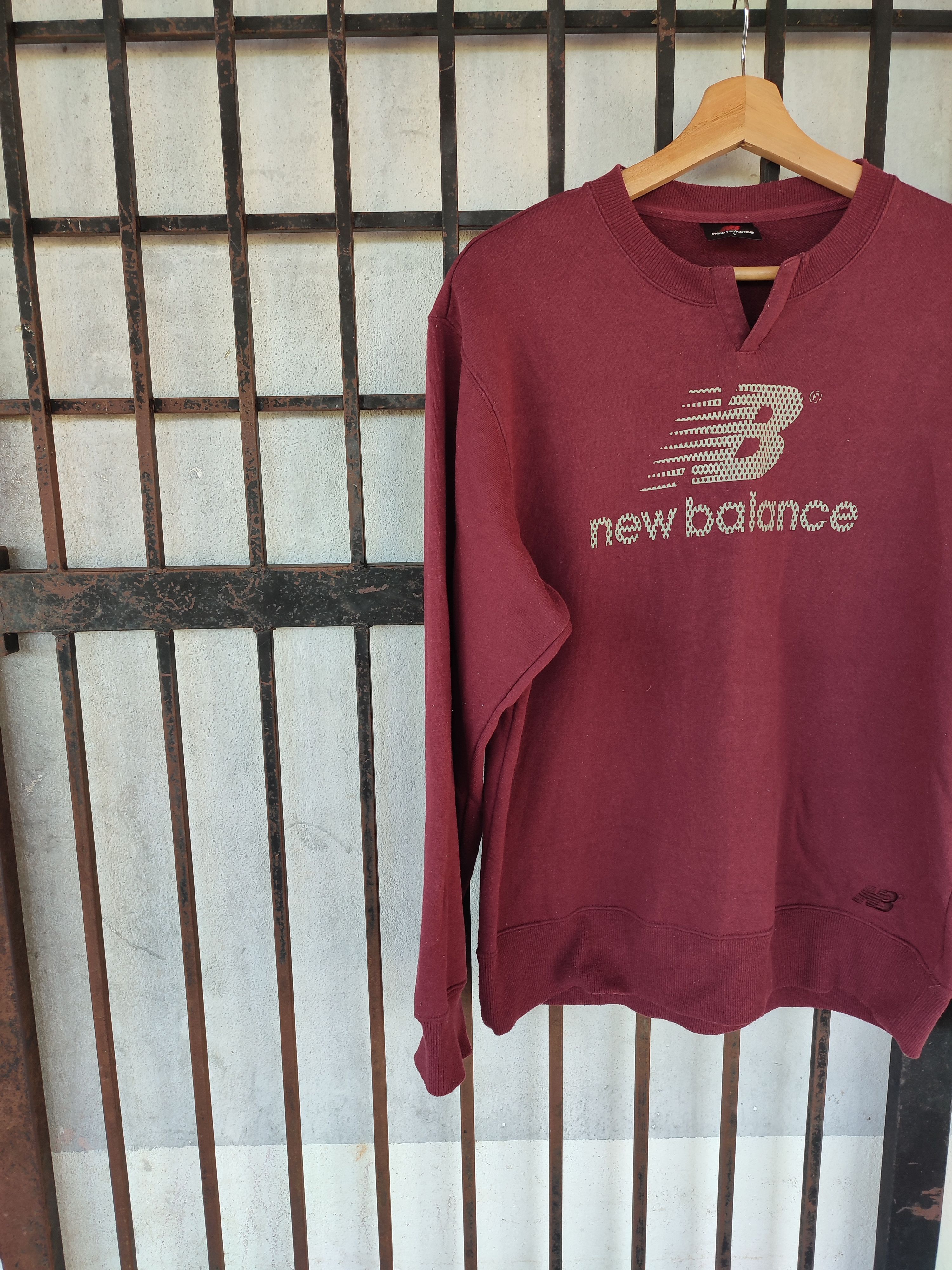 New Balance 💥Vintage New Balance Spell Out Sweatshirts Size US M / EU 48-50 / 2 - 4 Thumbnail