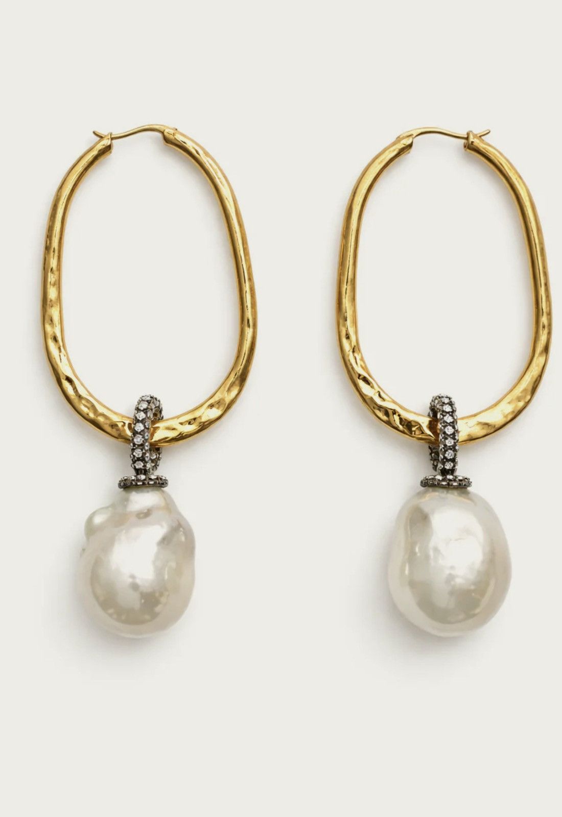 Celine The Baroque Hoops Size ONE SIZE - 2 Thumbnail