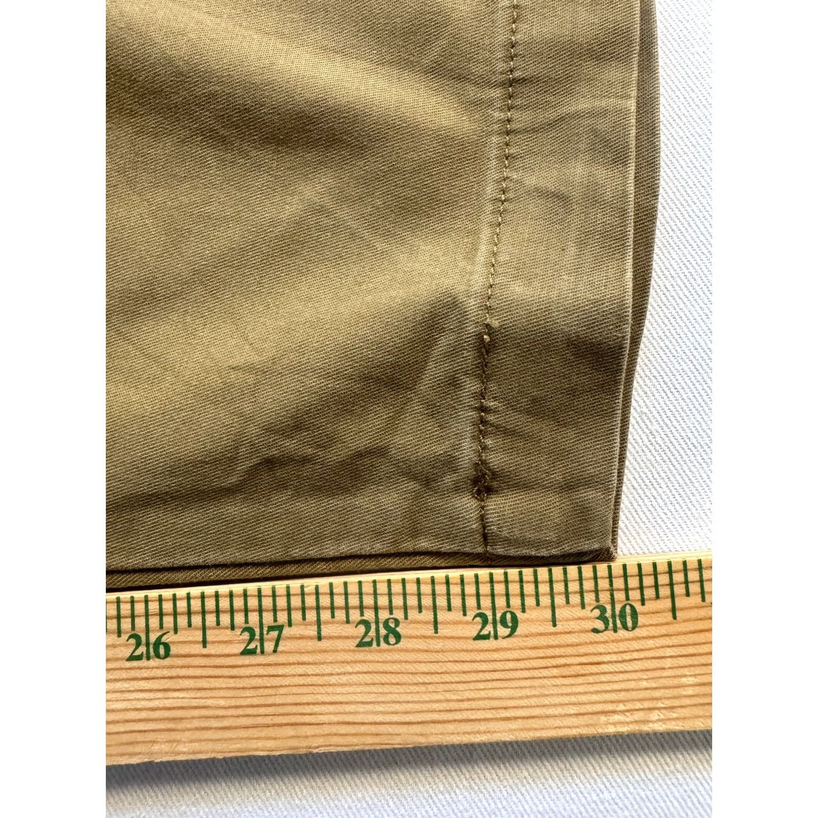 Levi's Levi's Chino Pants Men 30x32 Brown Flat Front Stretch 5532 Size US 30 / EU 46 - 7 Thumbnail