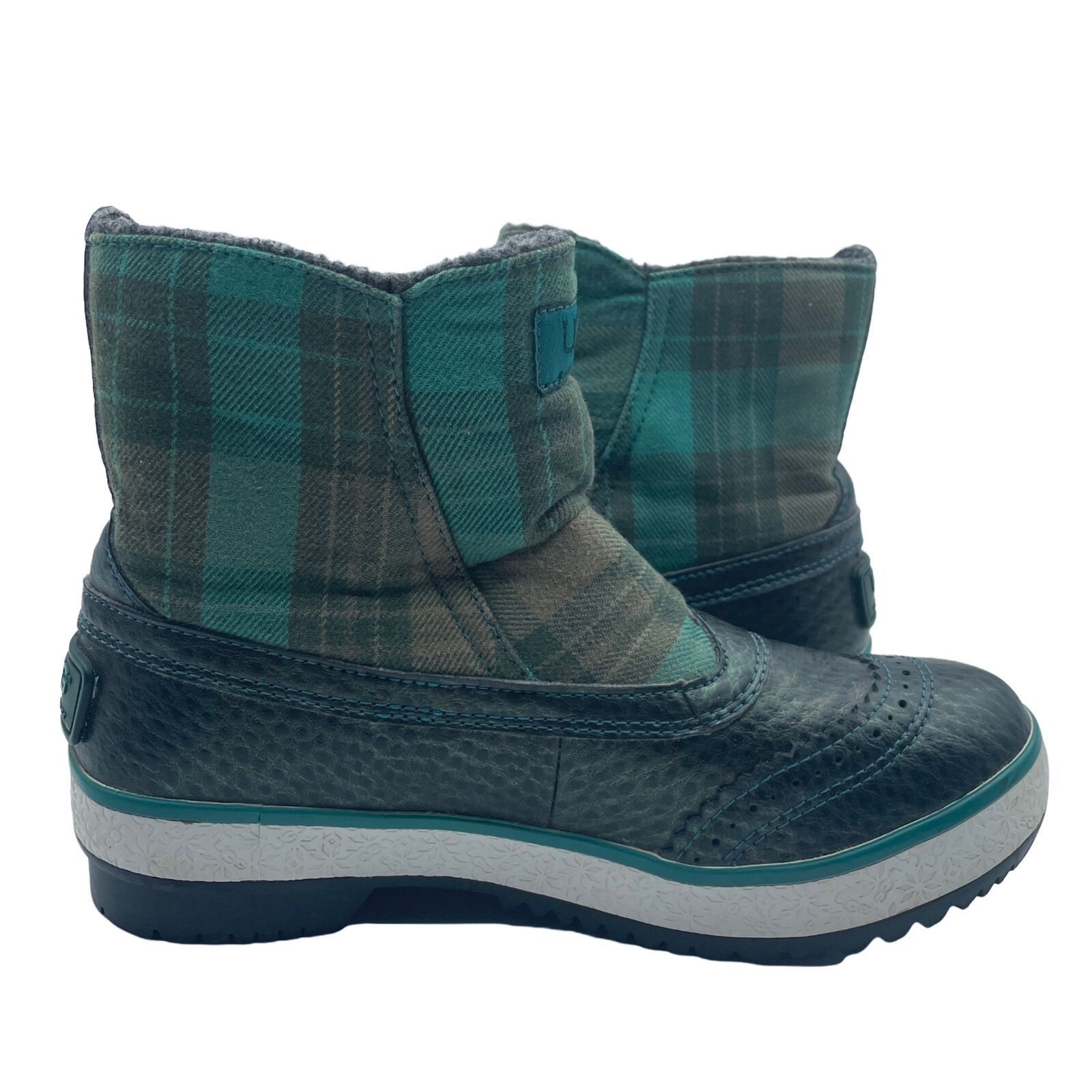 Ugg UGG Marais Waterproof Ankle Boot Green Plaid Womens Size 5 Size US 5 / IT 35 - 5 Thumbnail
