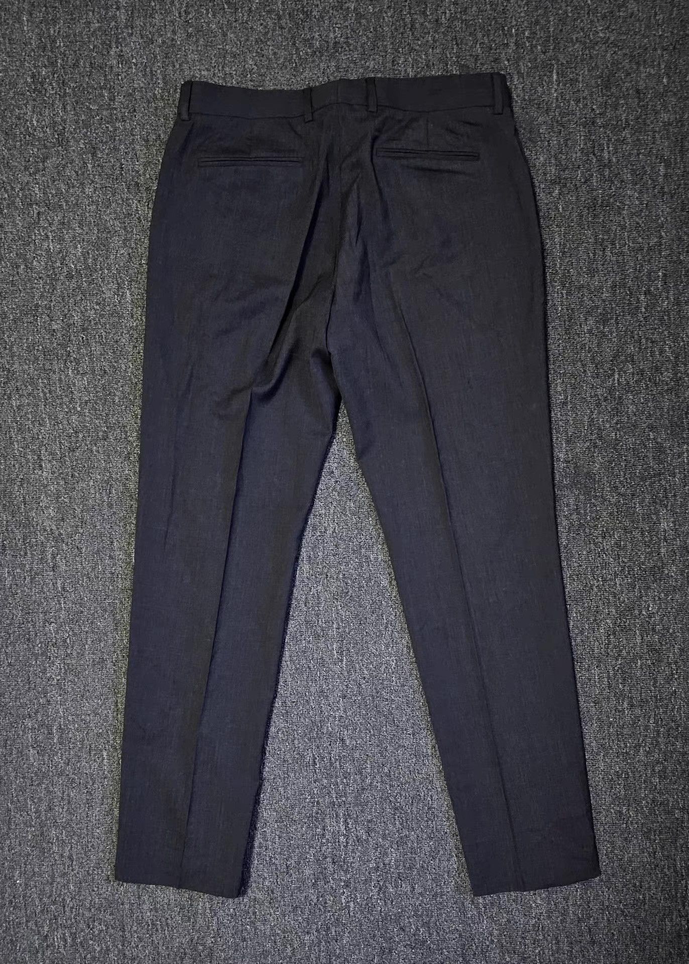 Versace Versace Men's Wool Suit Set. Size 52R - 4 Thumbnail