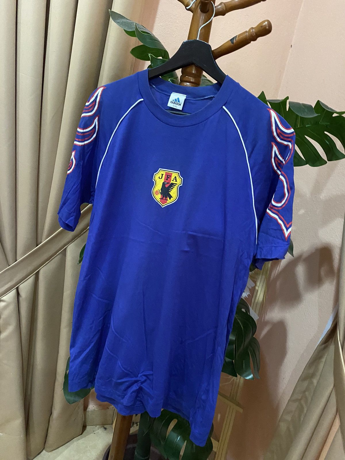 Adidas Japan 1998 Adidas Official Jersey - Football Memorabilia Size US M / EU 48-50 / 2 - 2 Thumbnail