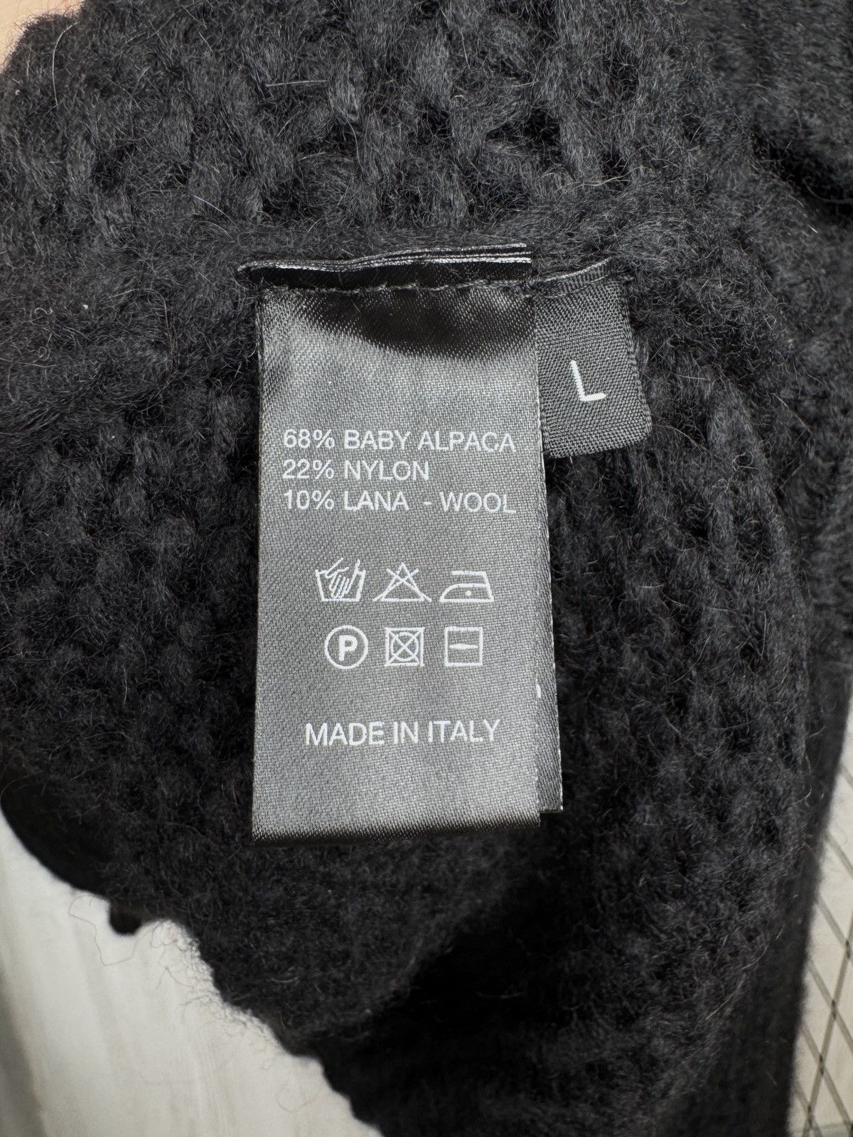 Roberto Collina Roberto Collina black baby alpaca wool oversized sweater L Size L / US 10 / IT 46 - 8 Thumbnail