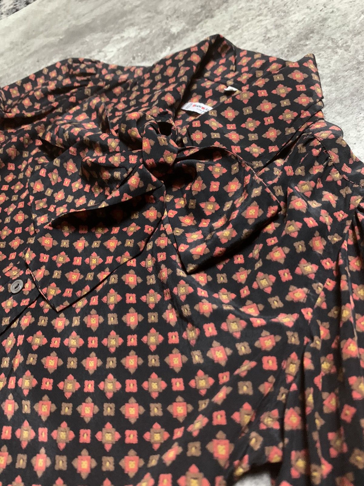 Saint Laurent Paris Vintage 70s Saint Laurent Rive Gauche Blouse Silk Tie Neck Size XS / US 0-2 / IT 36-38 - 5 Thumbnail