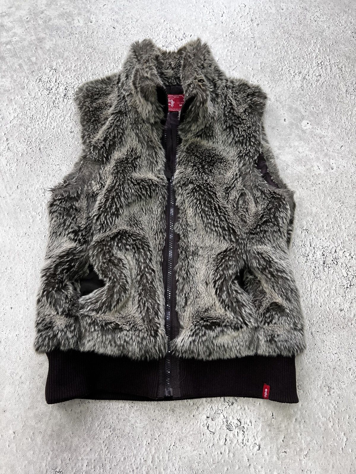 * Hype Vintage Full Mohair Faux Fur Fluffy Fuzzy Vest Jacket