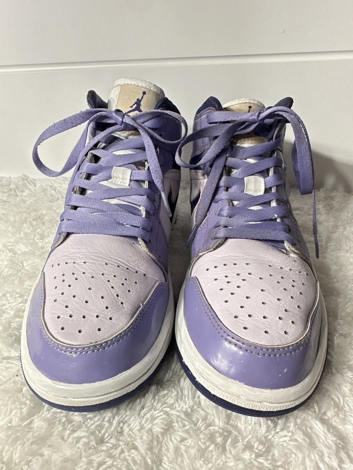 Jordan Brand Jordan 1 Mid SE Chenille Sky J Light Purple (Women's) Size US 7.5 / IT 37.5 - 3 Thumbnail