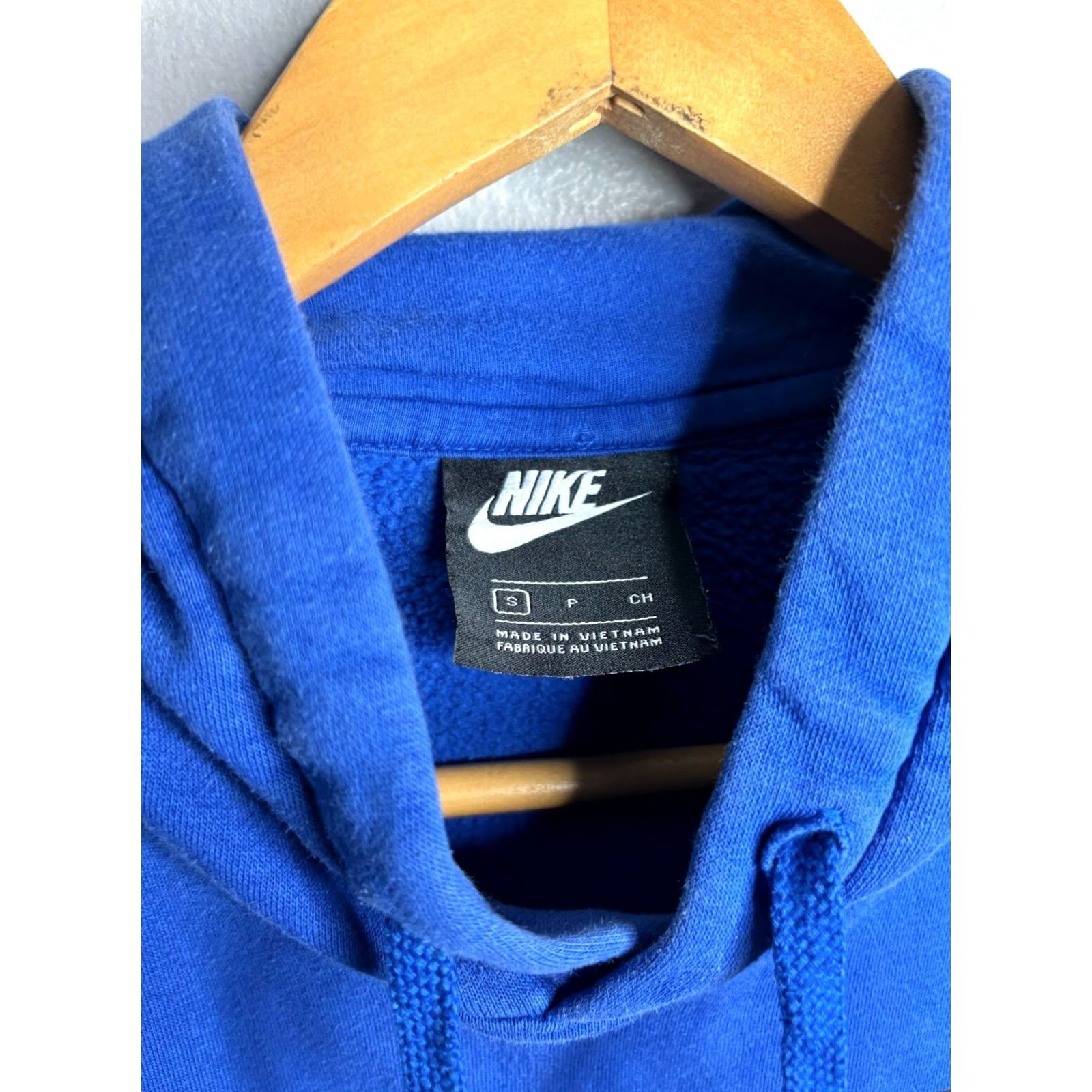 Nike Nike Air Logo Club Fleece Pullover Hoodie Men XS? No, Size S Blue Logo Sweater 014 Winter Classic Size US S / EU 44-46 / 1 - 4 Thumbnail