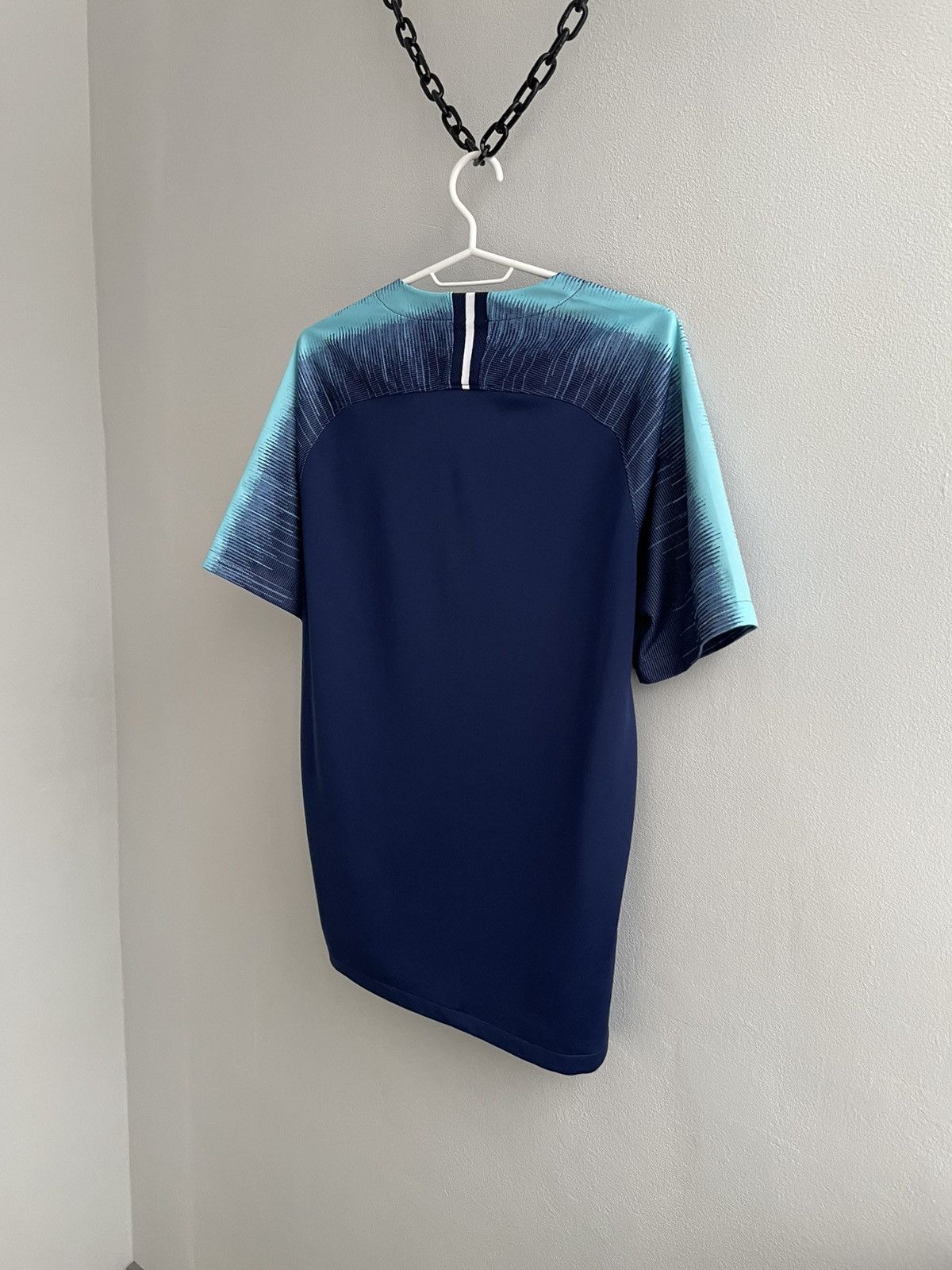 Nike Tottenham Hotspur 2018 2019 Football Shirt Soccer Jersey Size US M / EU 48-50 / 2 - 13 Thumbnail