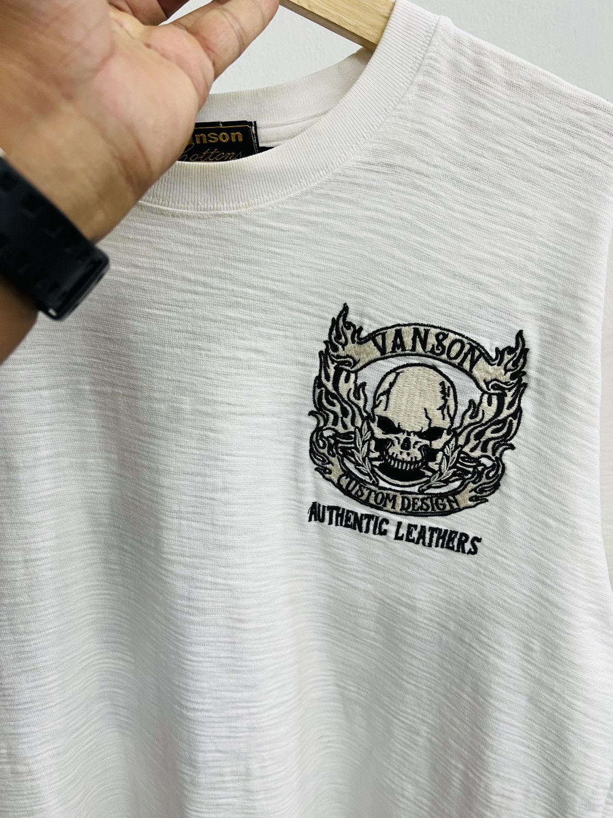 Japanese Brand Vanson Leather Embroided Skull Tee Size US L / EU 52-54 / 3 - 4 Thumbnail