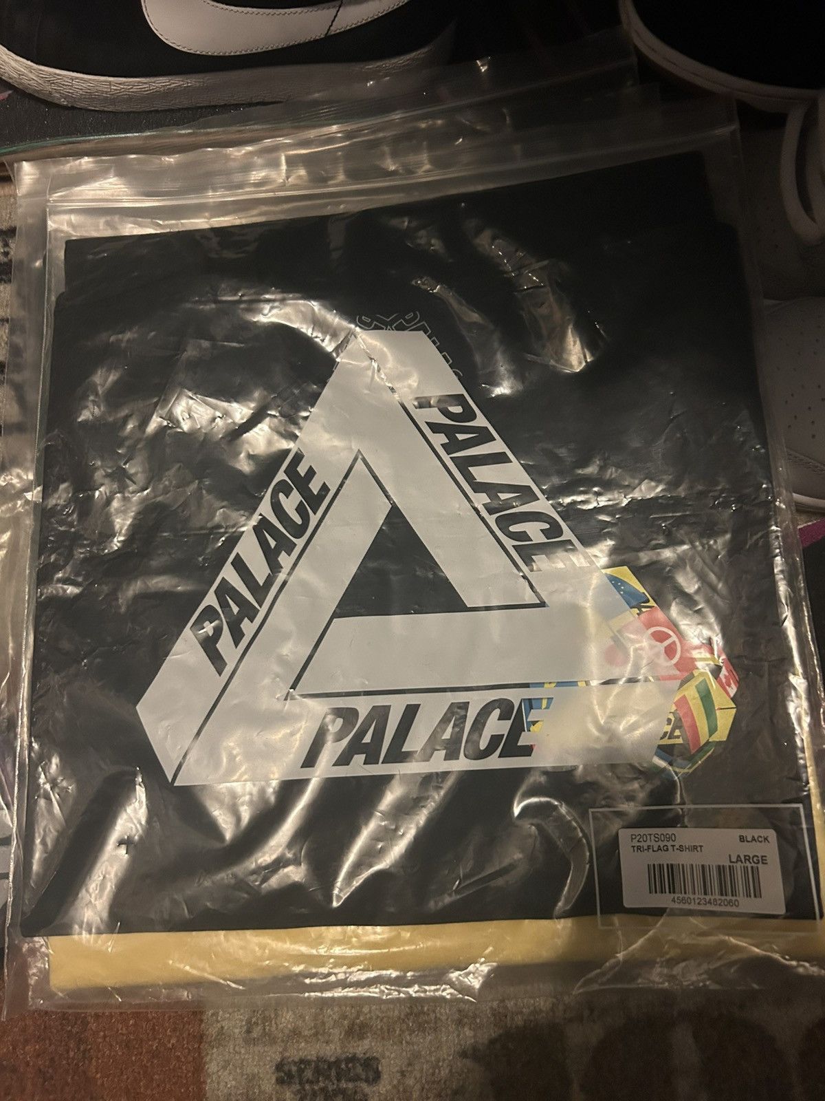 Palace Palace Tri Flag Shirt size Large Size US L / EU 52-54 / 3 - 3 Thumbnail