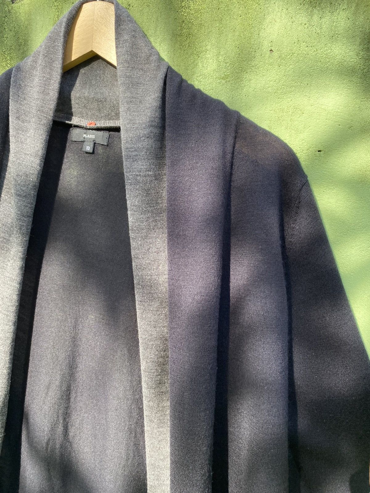 Japanese Brand Plasis Shawl Collar Knit Cardigan Dark Navy Minimalist Japan Size US M / EU 48-50 / 2 - 4 Thumbnail