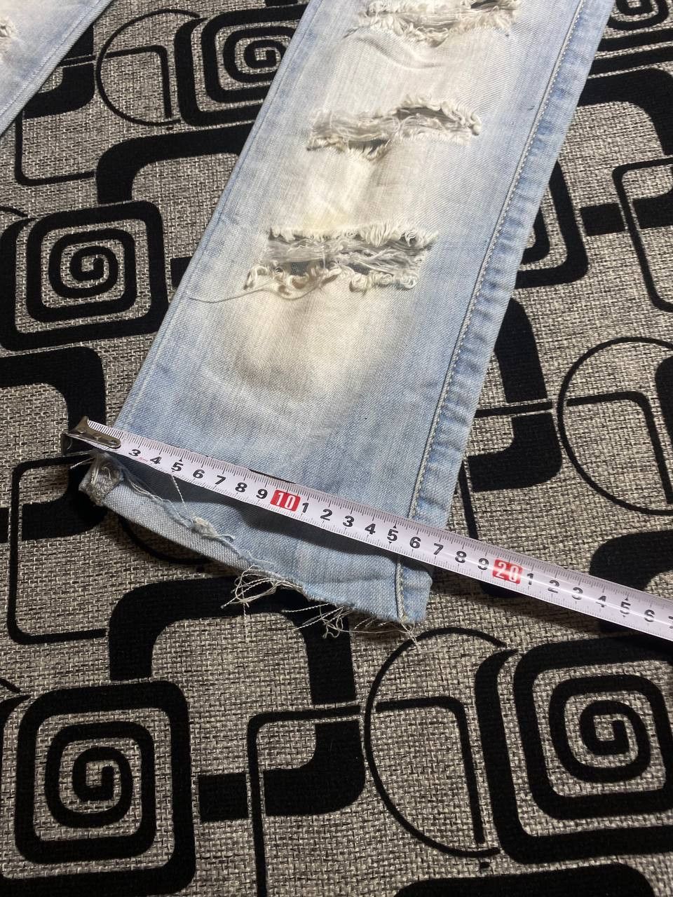 Japanese Brand Crazy Crash Dirty Baggy Faded Jean Japan Avant Garde Style Size US 28 / EU 44 - 4 Thumbnail