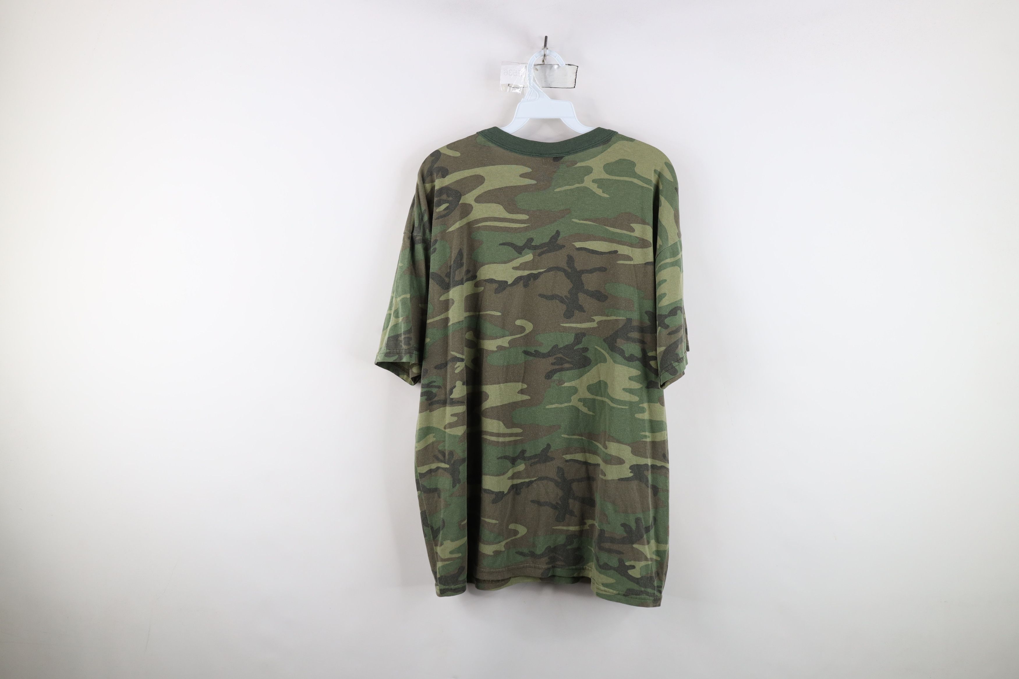 Vintage Vintage 90s Cedar Point Amusement Park Camouflage T-Shirt Size US XL / EU 56 / 4 - 10 Thumbnail