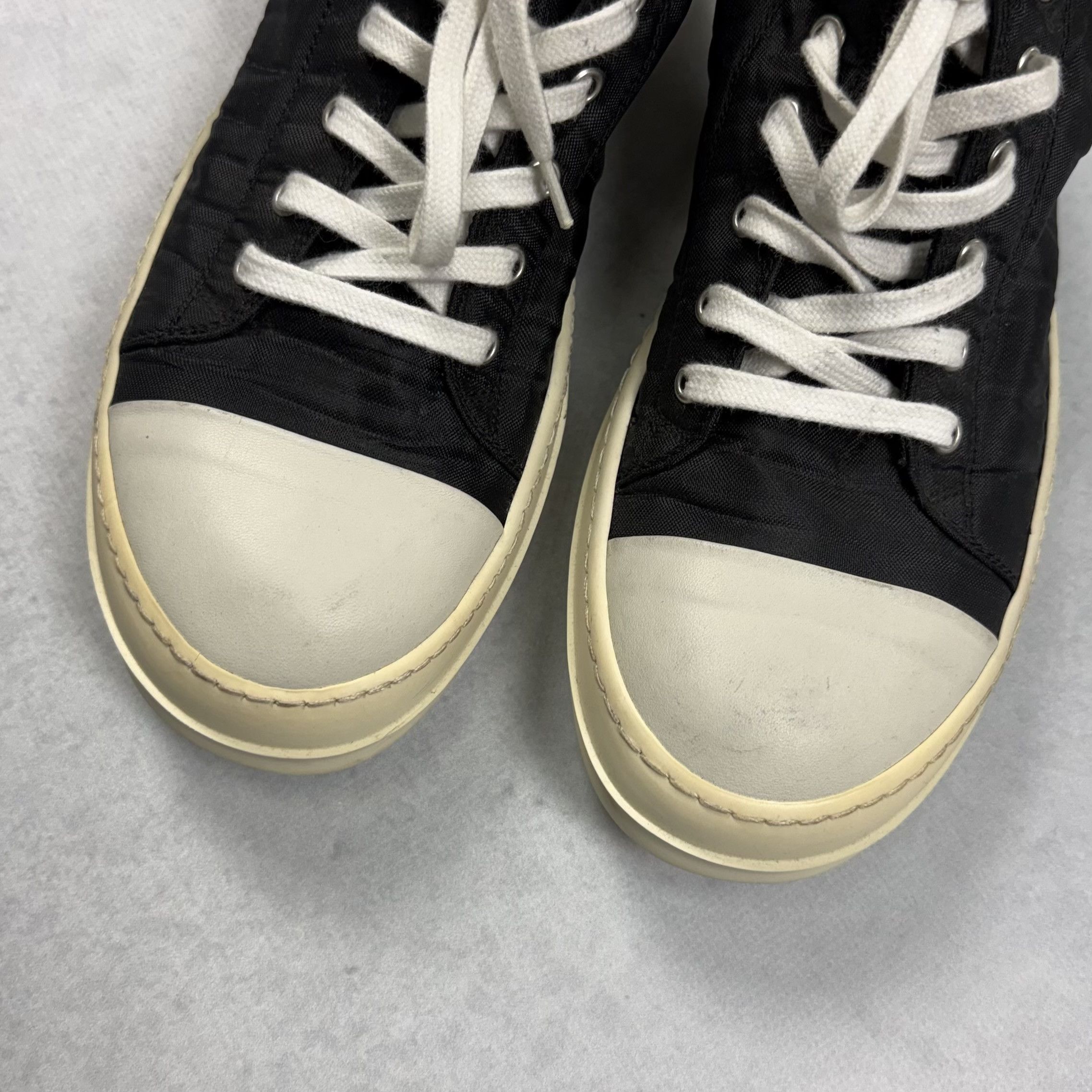 Rick Owens RICK OWENS DRKSHDW BLACK LOW TOP SNEAKERS SHOES US7 / EU40 Size US 7 / EU 40 - 9 Thumbnail