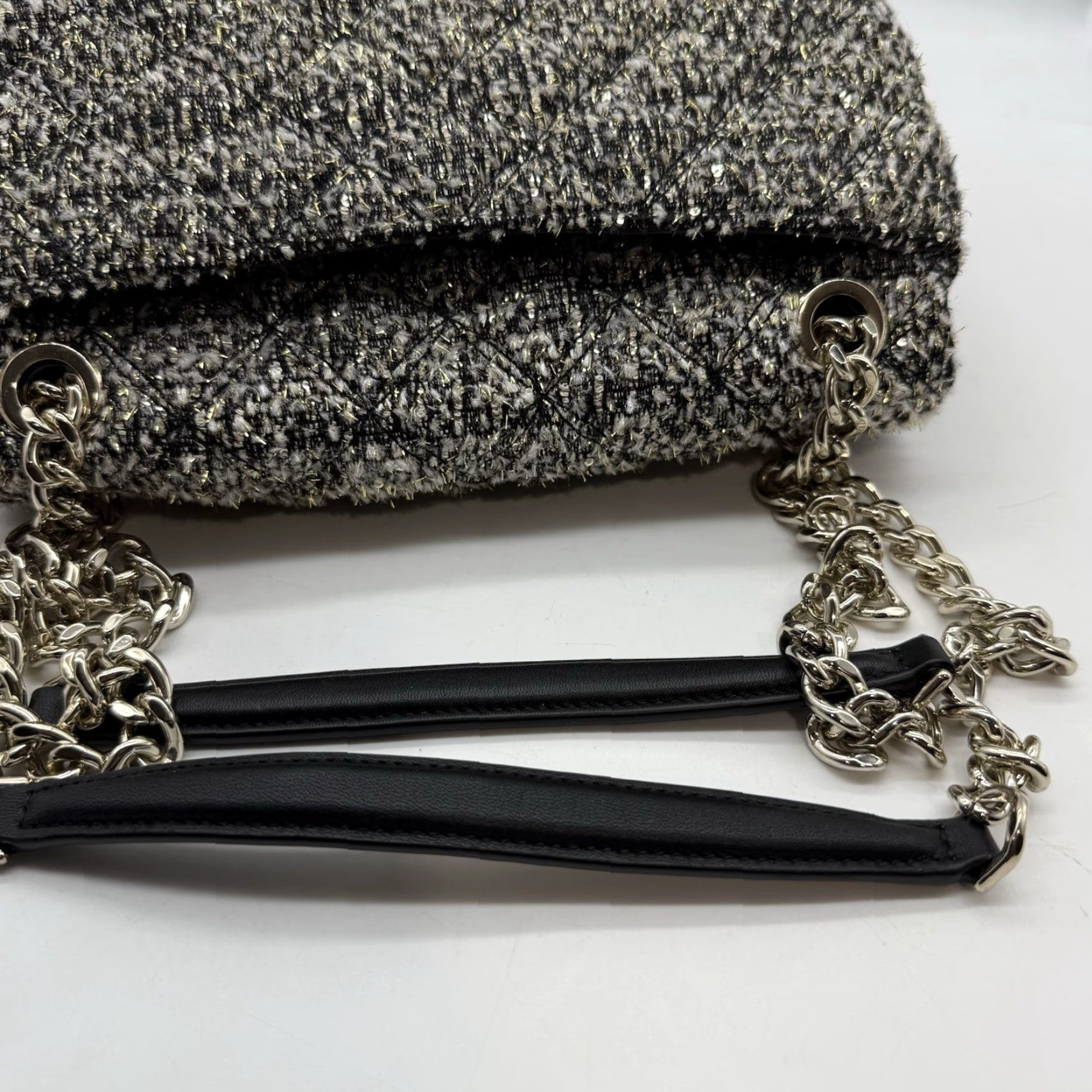 Vintage kate spade new york Natalia Gray Tweed Shoulder Bag Purse Chain Turn Lock Small Gray Geometric Designer Women Size ONE SIZE - 5 Thumbnail
