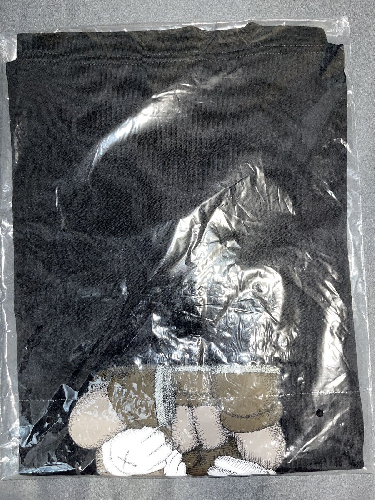 Kaws × Uniqlo Kaws x Uniqlo T-Shirt Size US M / EU 48-50 / 2 - 6 Thumbnail