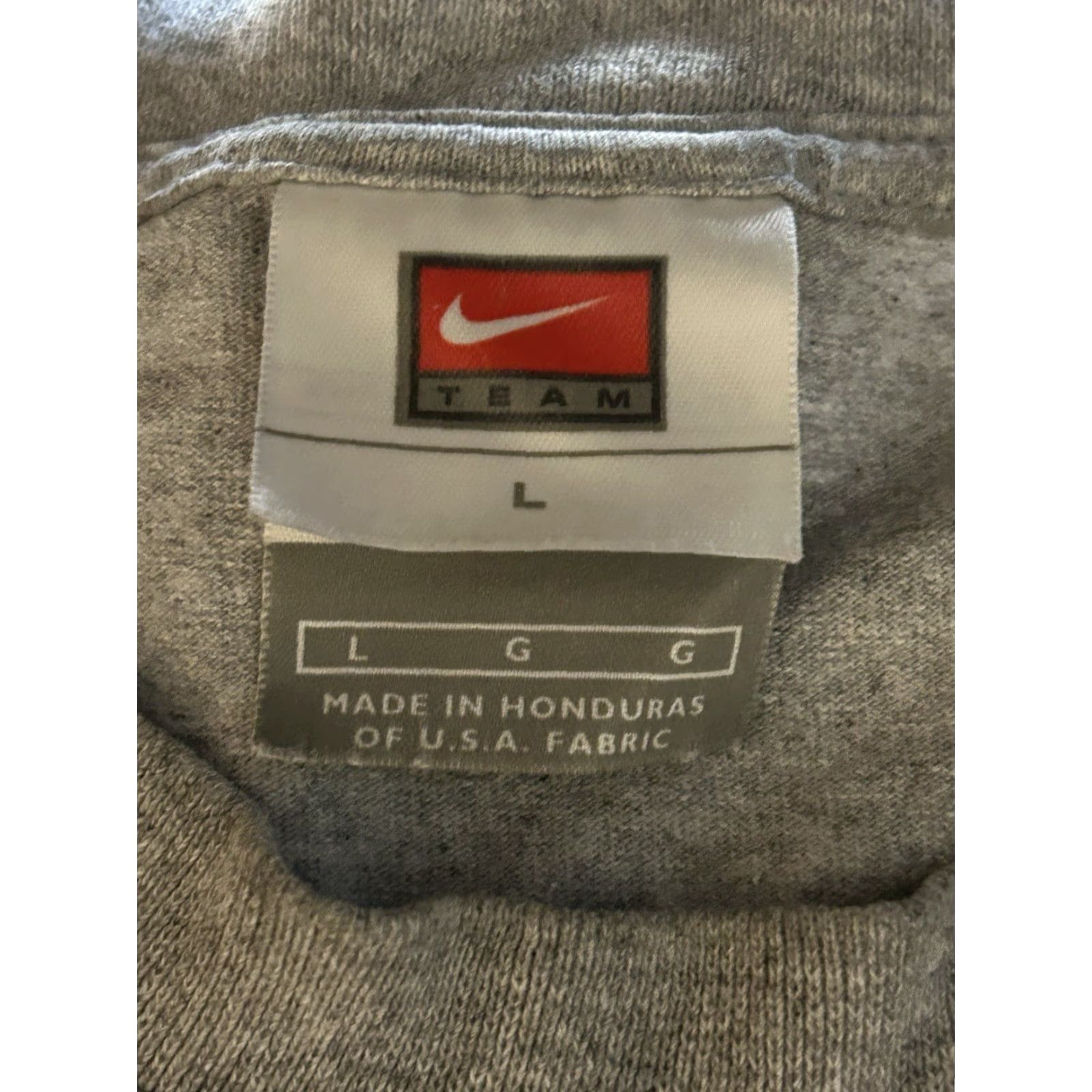 Nike VINTAGE Nike Gators Shirt Men Large Swoosh Graphic Tee College Sports Gray Size US L / EU 52-54 / 3 - 3 Thumbnail