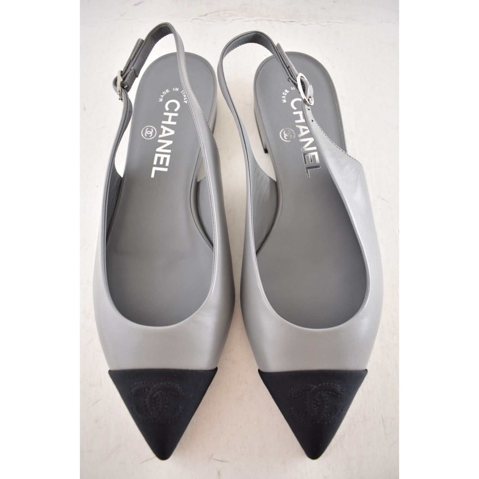 Chanel Chanel 24A Gray Leather Black CC Logo Slingback Flat 36c Size US 5 / IT 35 - 7 Thumbnail