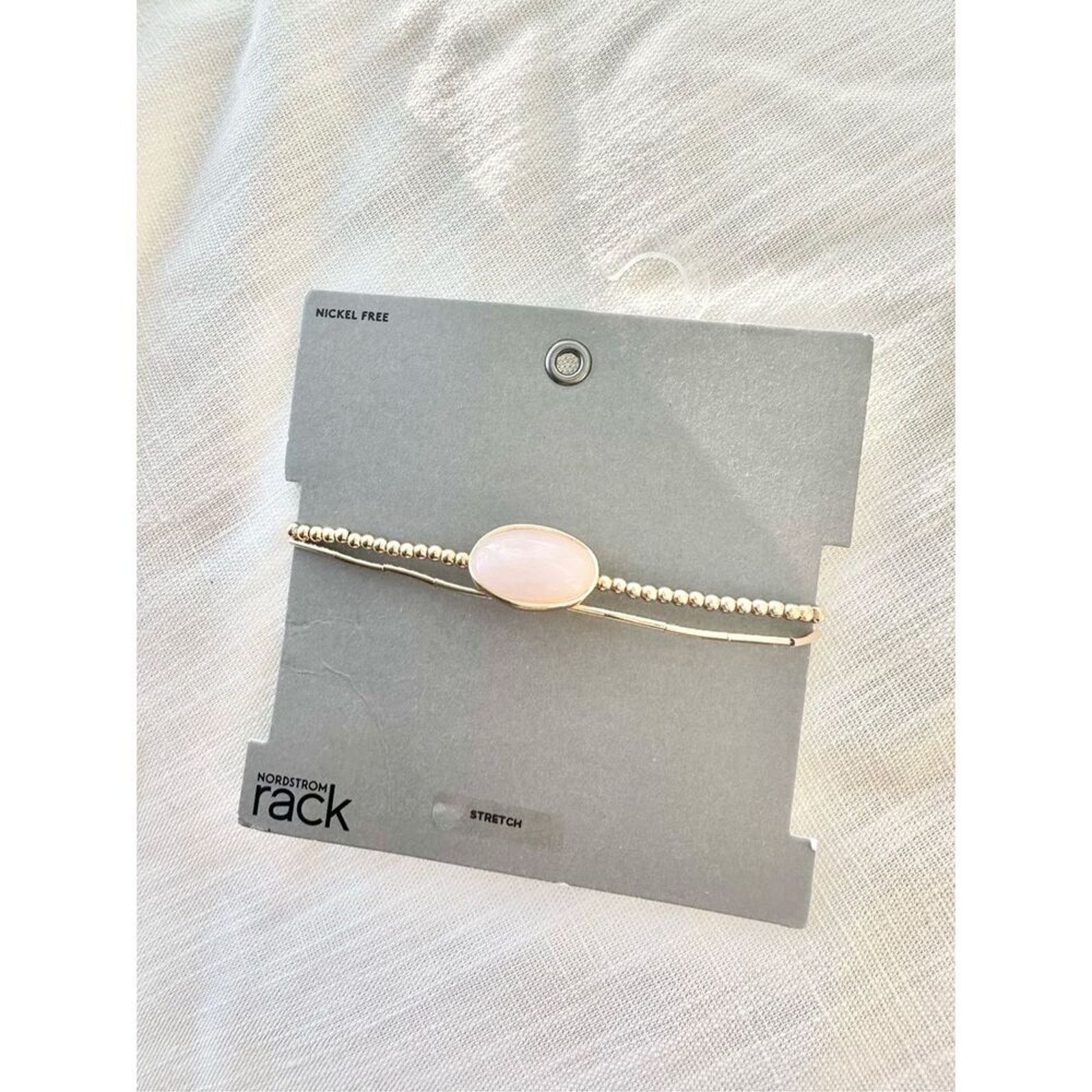 Nordstrom Light Pink Rose Quartz Nordstrom Stretch Bracelet Size ONE SIZE - 1 Thumbnail