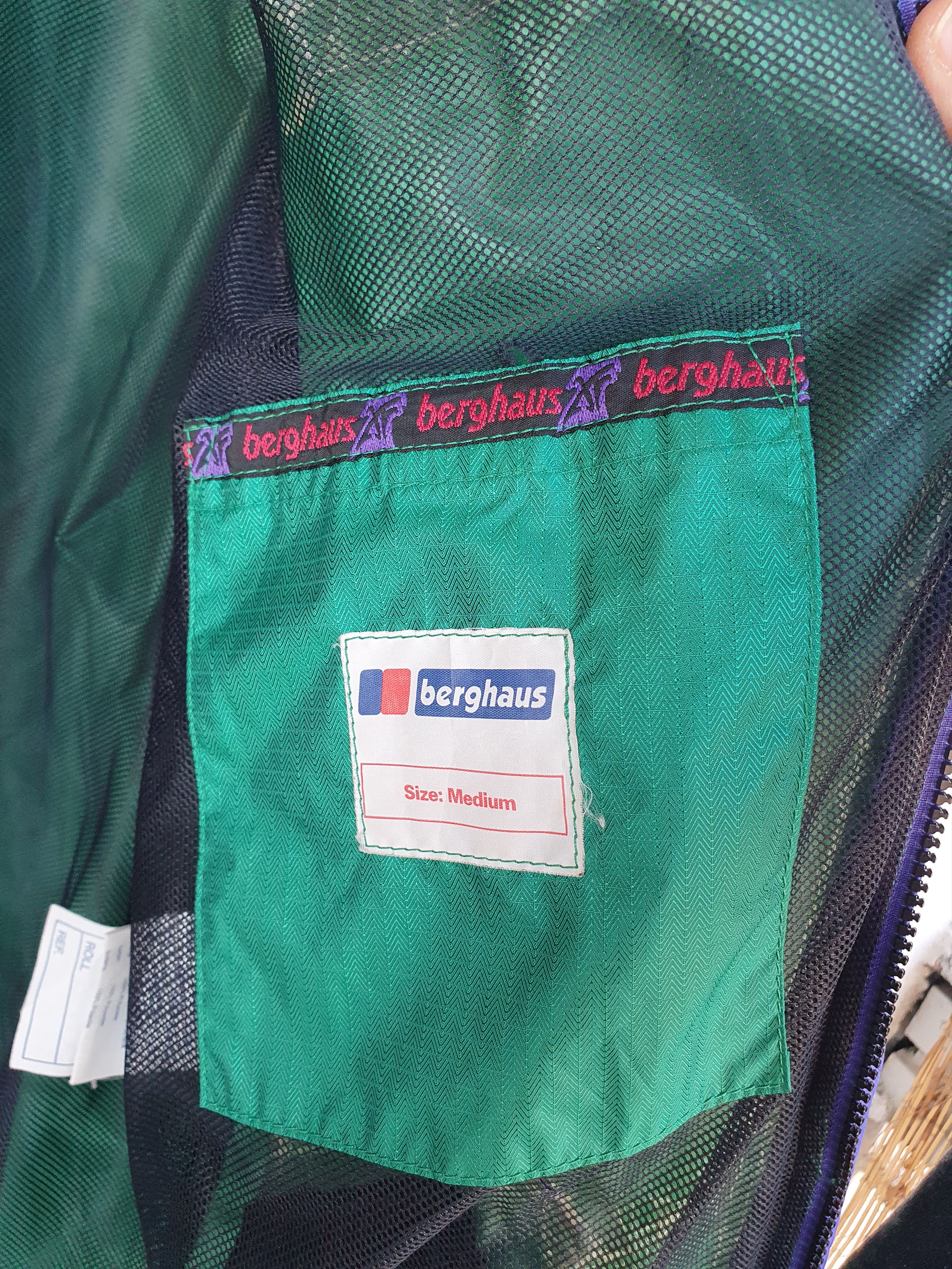Berghaus × Vintage Berghaus XF Aquafoil Vintage Indra Jacket Hooded sz M Size US M / EU 48-50 / 2 - 6 Thumbnail
