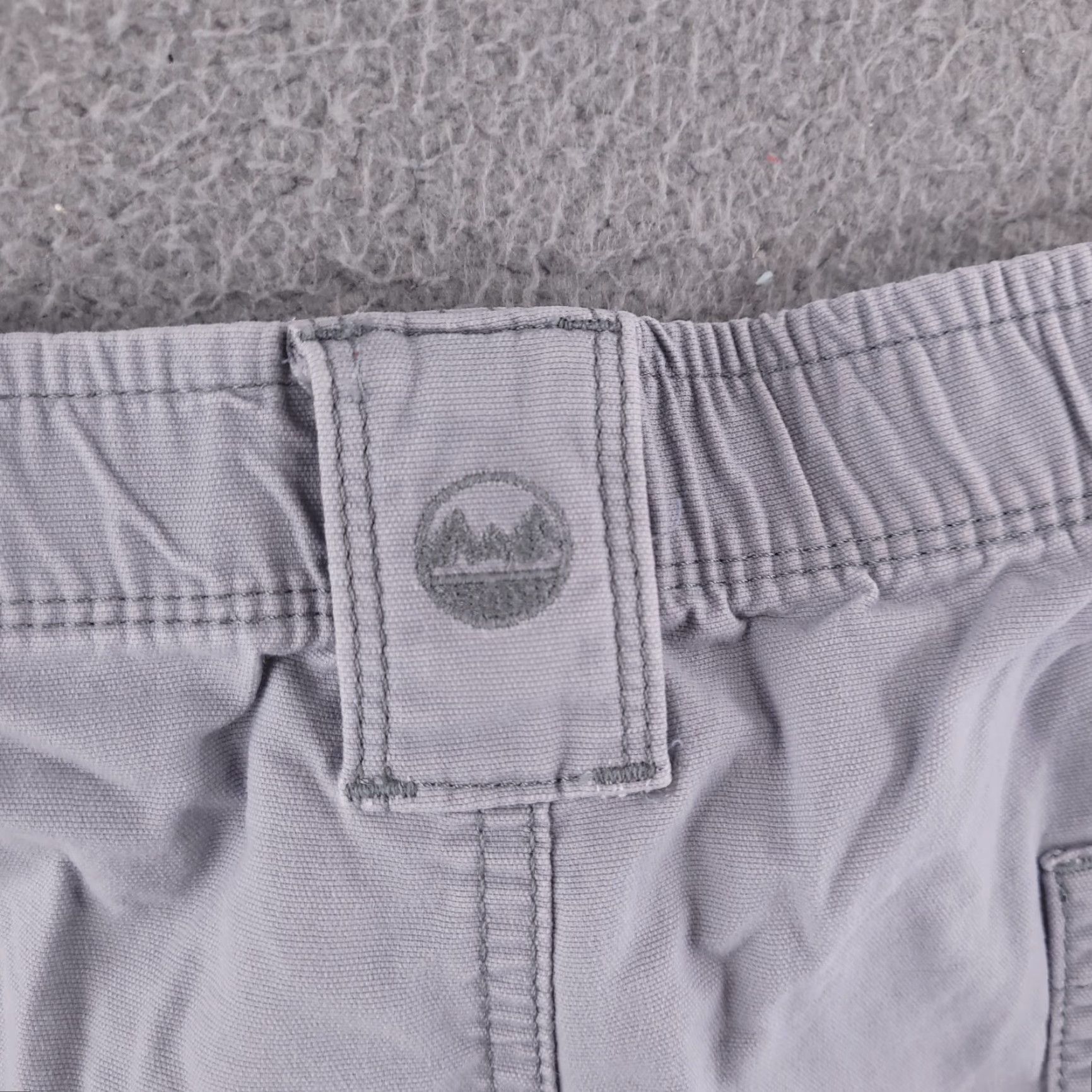 Wrangler Wrangler Cargo Shorts Mens 40 Gray Cotton Canvas Distressed Fishing Size US 40 / EU 56 - 7 Thumbnail