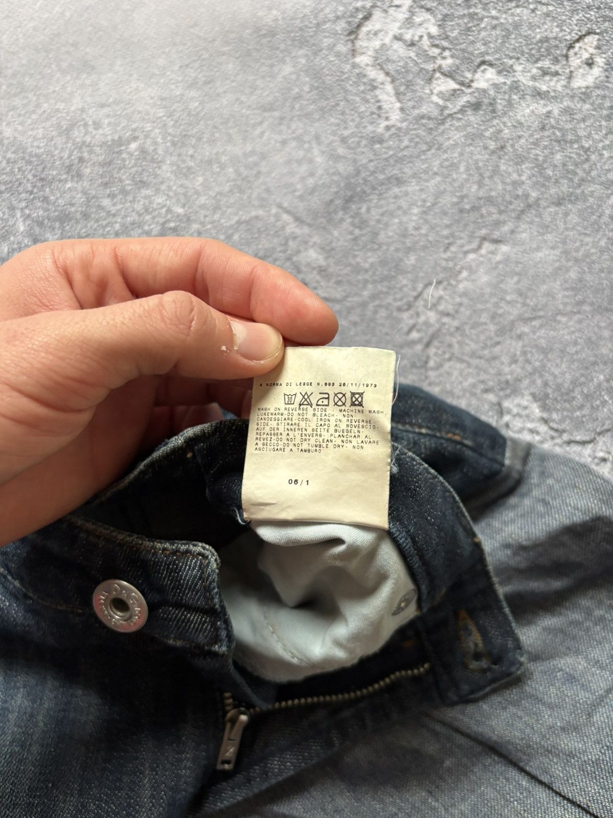 Dolce & Gabbana Vintage Dolce & Gabbana Y2K Denim Pleated Skirt Size 38 Size 26" / US 2 / IT 38 - 12 Thumbnail