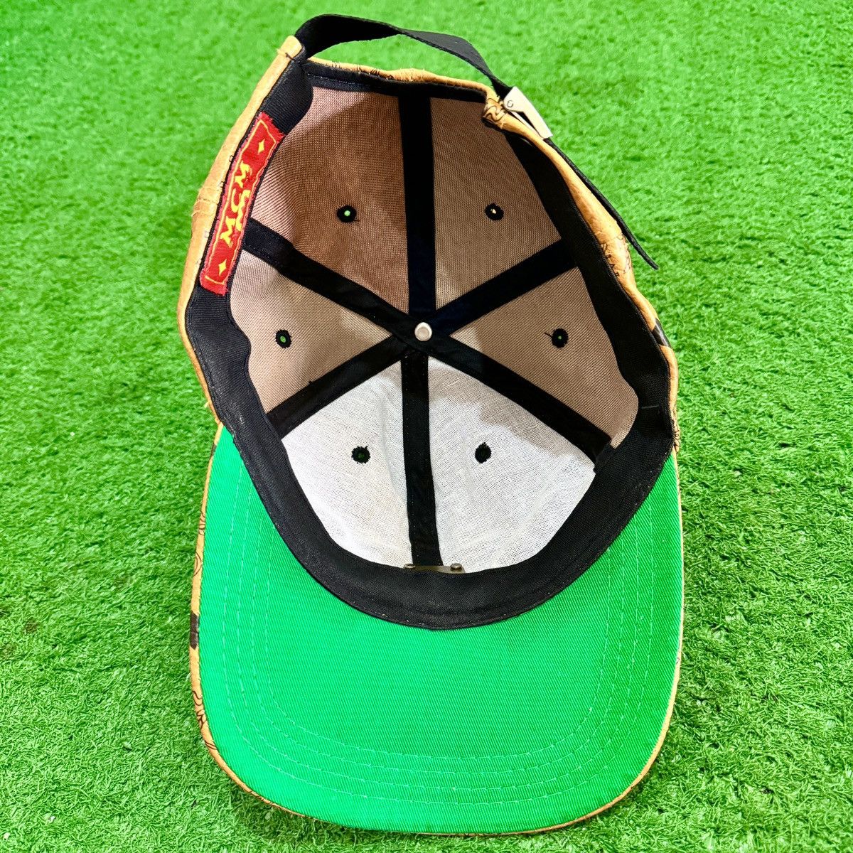 Other MCM Visetos Cognac Snapback Baseball Cap Size ONE SIZE - 8 Thumbnail