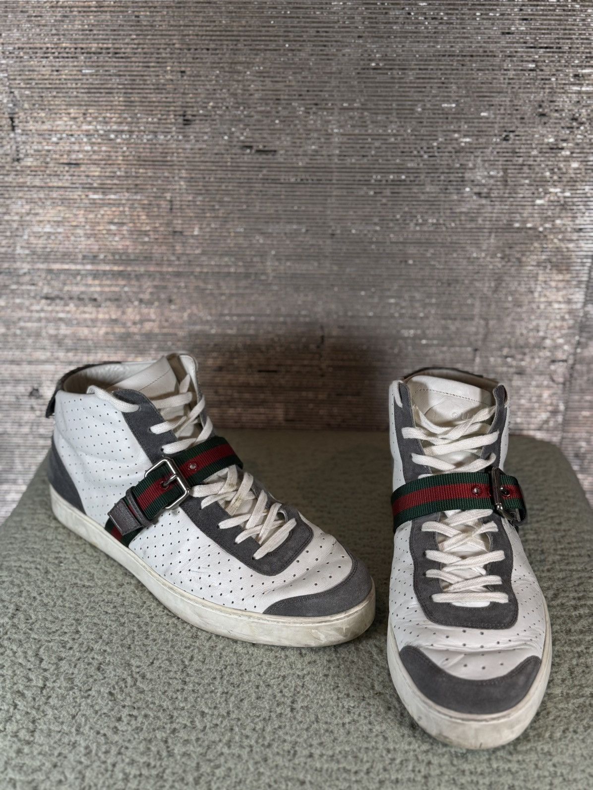Gucci Gucci Leather High-top Sneaker Size US 10.5 / EU 43-44 - 1 Thumbnail