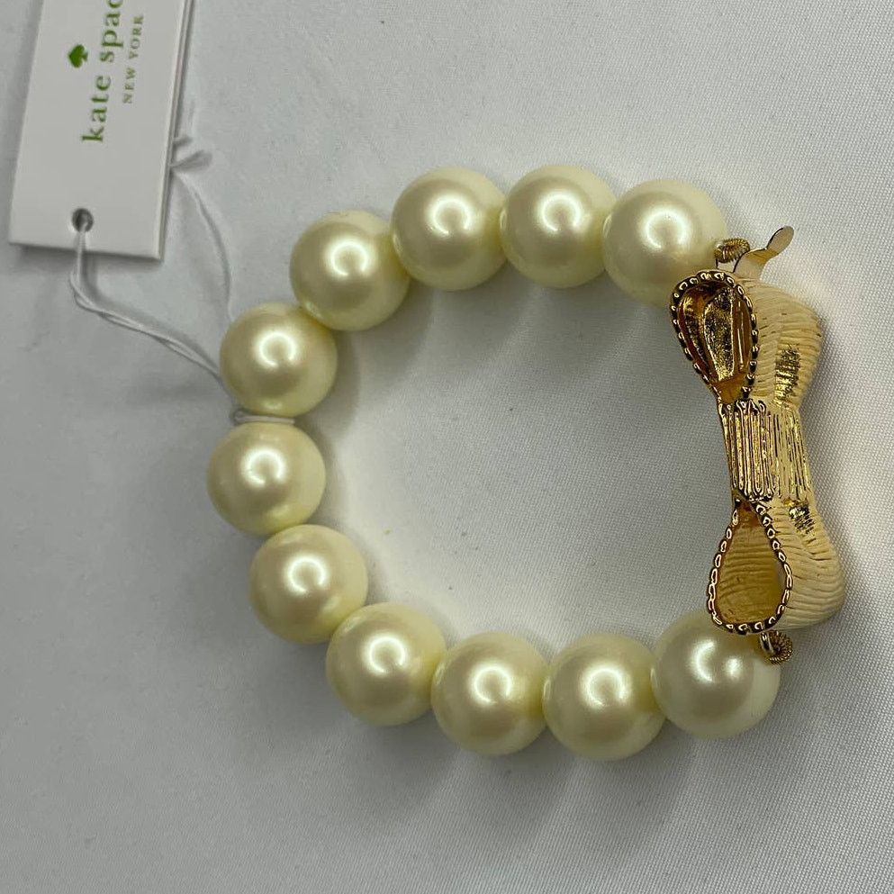 Kate Spade Kate Spade All Wrapped Up In pearls Bracelet Cream / Gold Size ONE SIZE - 5 Thumbnail