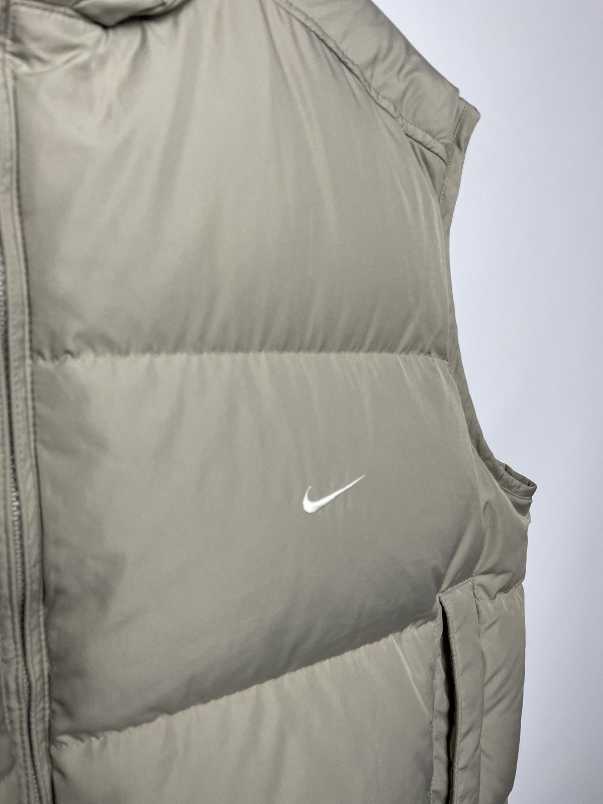 Nike 🦍 NIKE PUFFER DOWN VEST HOODED Y2K 90’s SWOOSH LOGO Beige Size US L / EU 52-54 / 3 - 2 Thumbnail