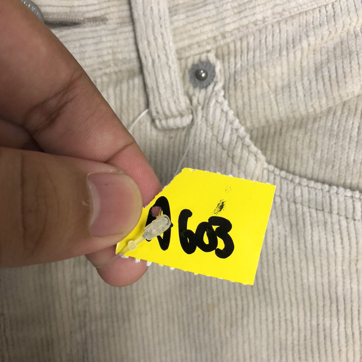 Uniqlo Uniqlo vintage White corduroy Pants #A603 Size 25" / US 0 / IT 36 - 10 Thumbnail