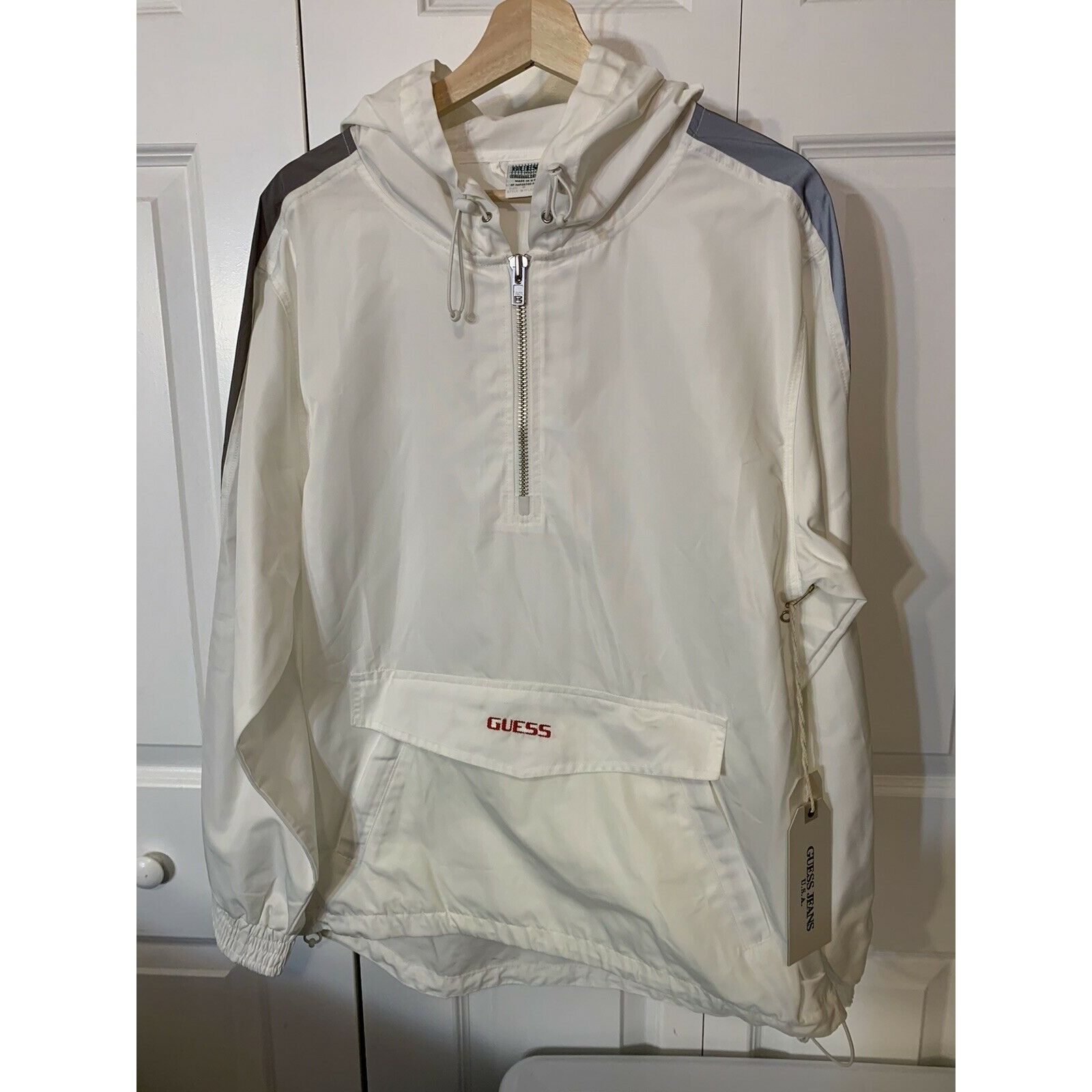 Guess Guess x Sean wotherspoon 1/4 Zip Men’s Jacket Sz M White Gra Size US M / EU 48-50 / 2 - 4 Thumbnail