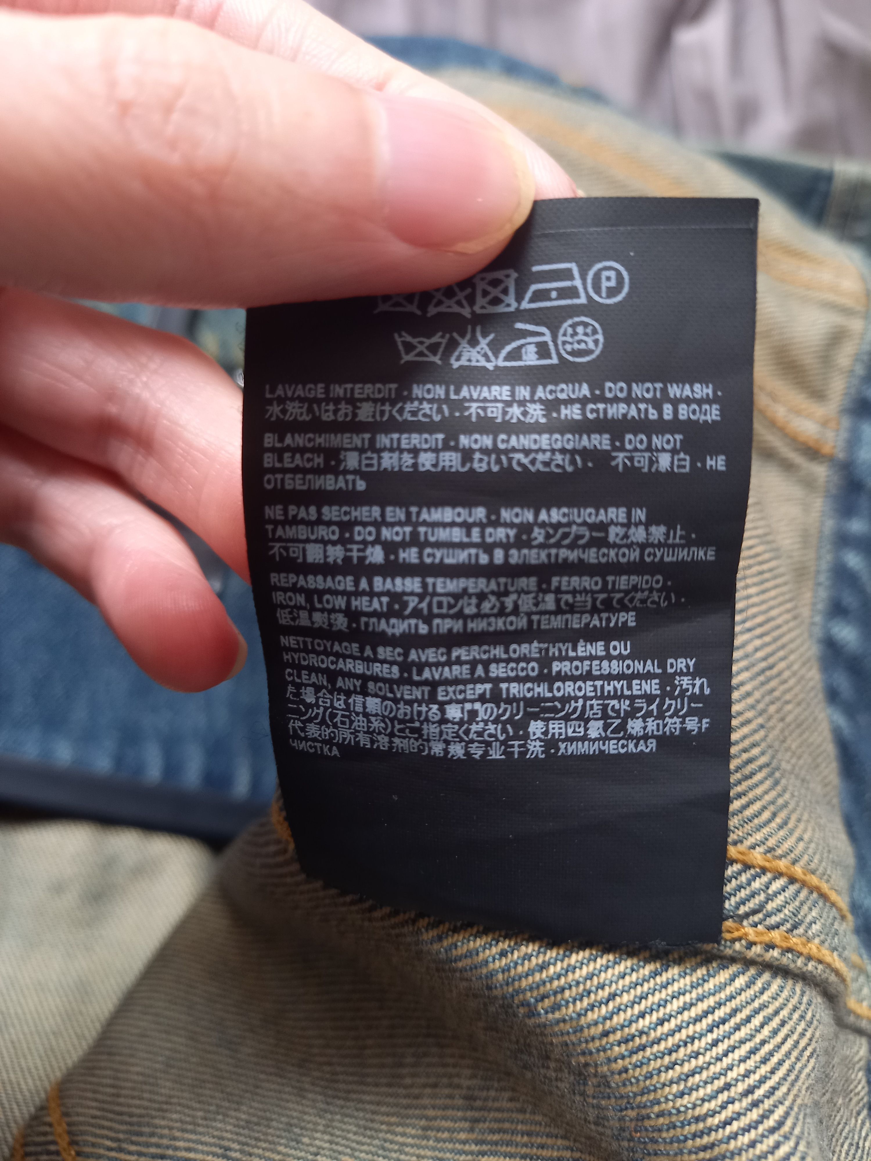 Saint Laurent Paris Dirty wash denim jacket Size US XS / EU 42 / 0 - 10 Thumbnail